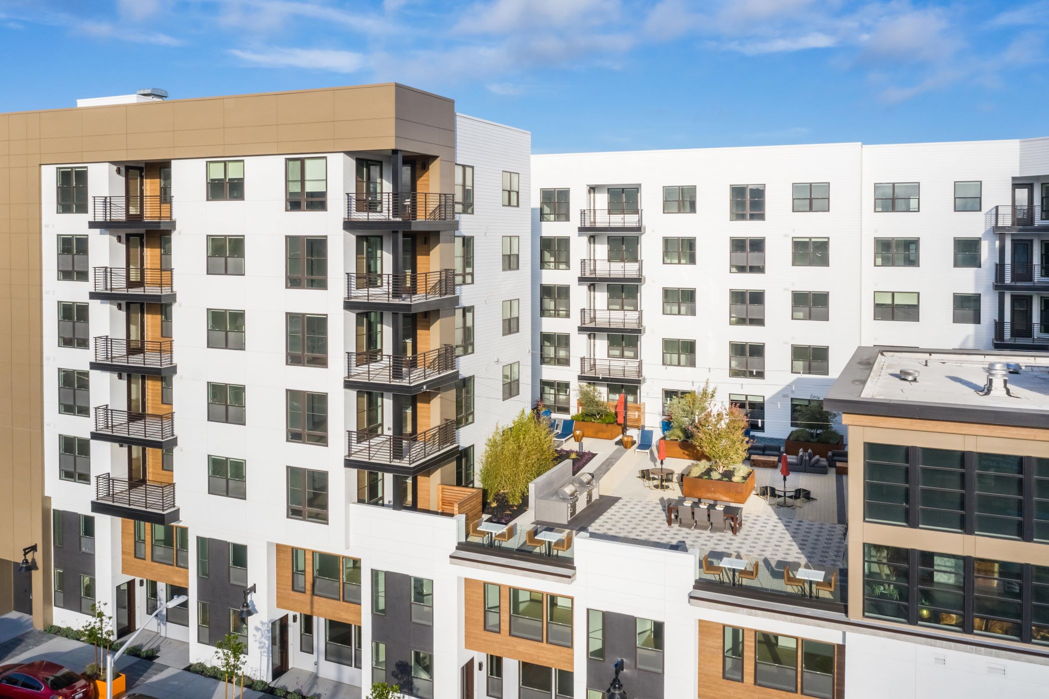 CoStar 1 Commercial Real Estate Information Company