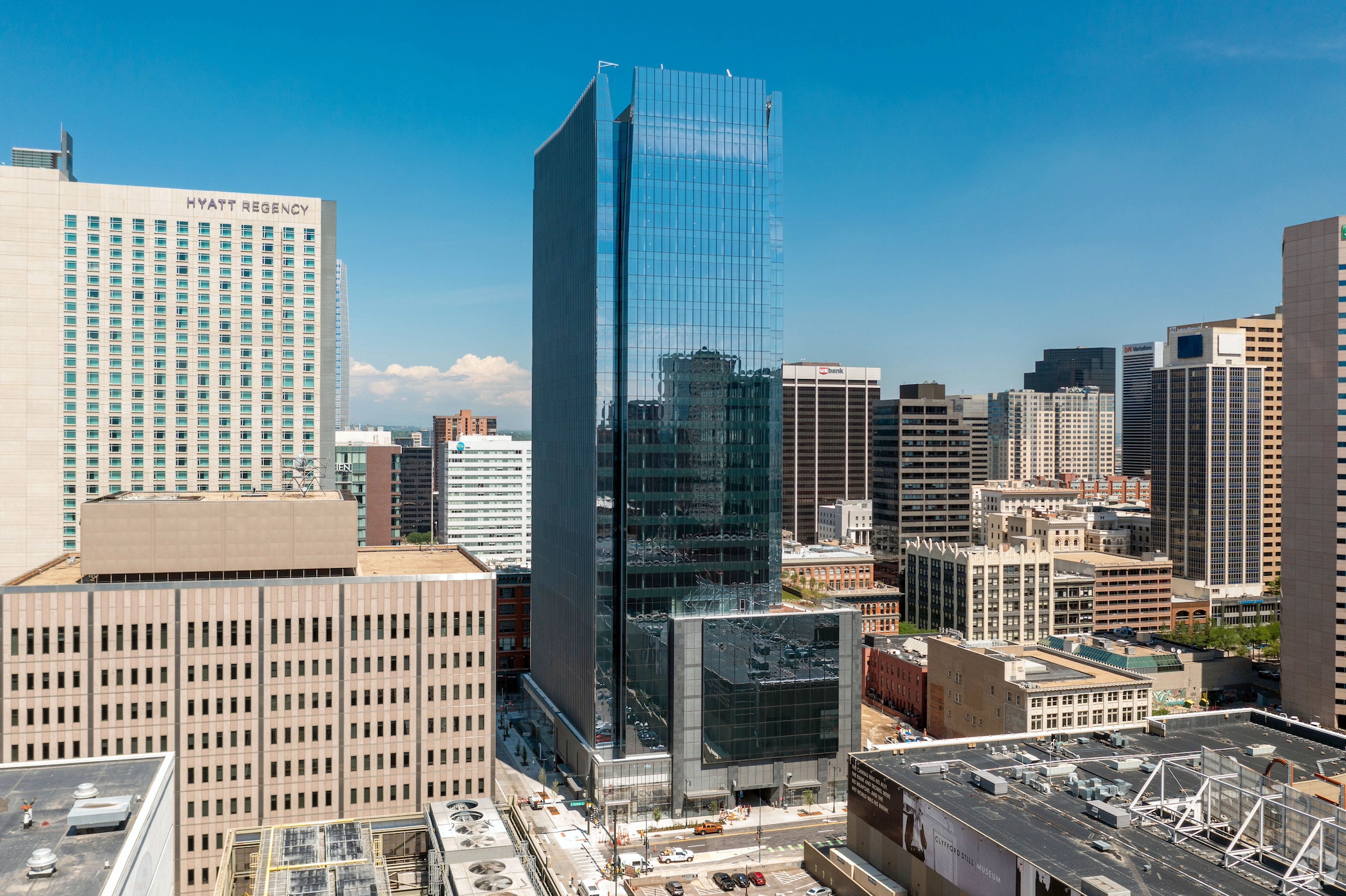Global Software Company Takes Over Denver Office Tower Space for New HQ ...