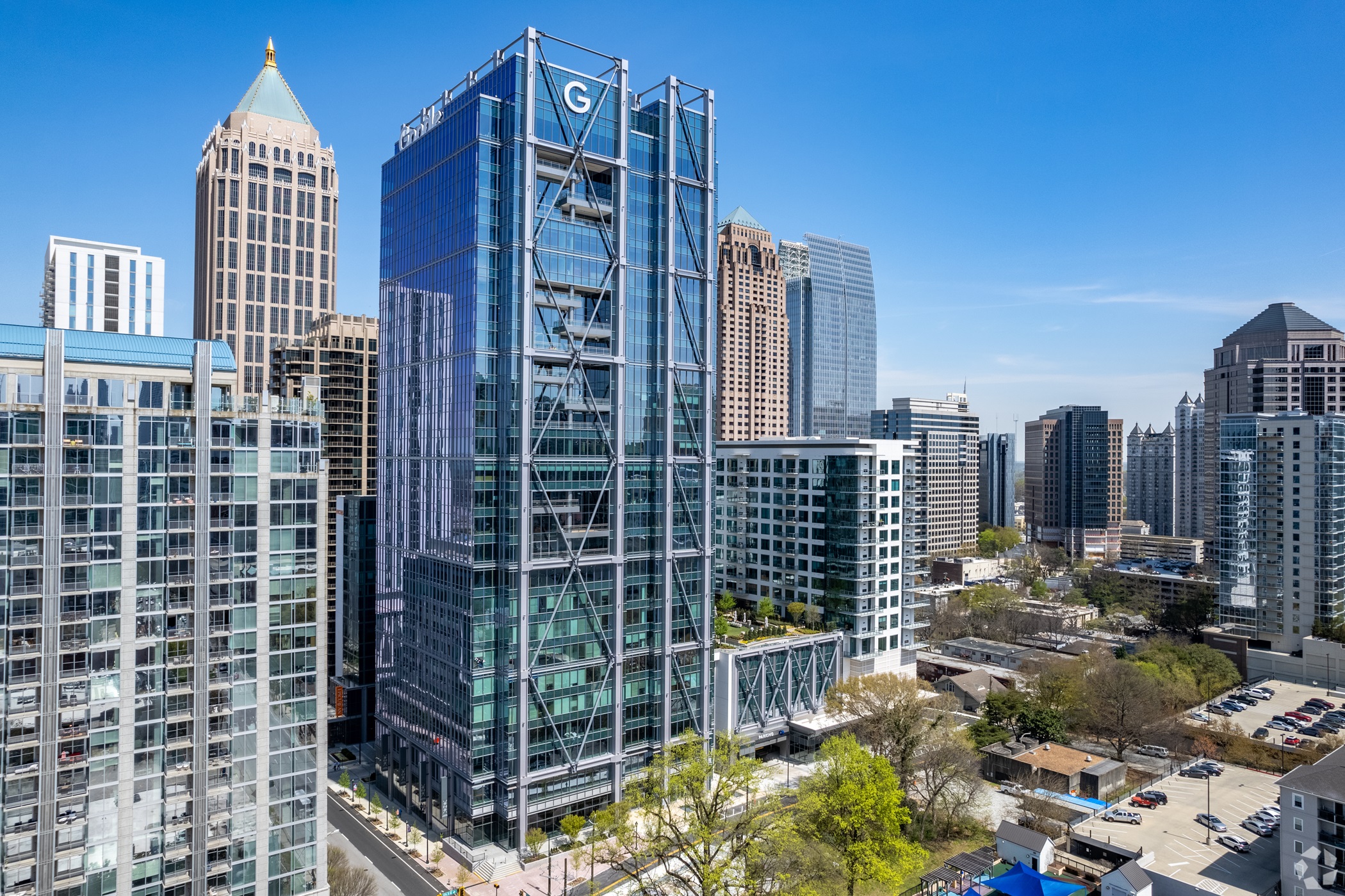 For Five Coffee Roasters signed a lease to open its first Atlanta location on the ground floor of 1105 West Peachtree. (Jason Buch/CoStar)