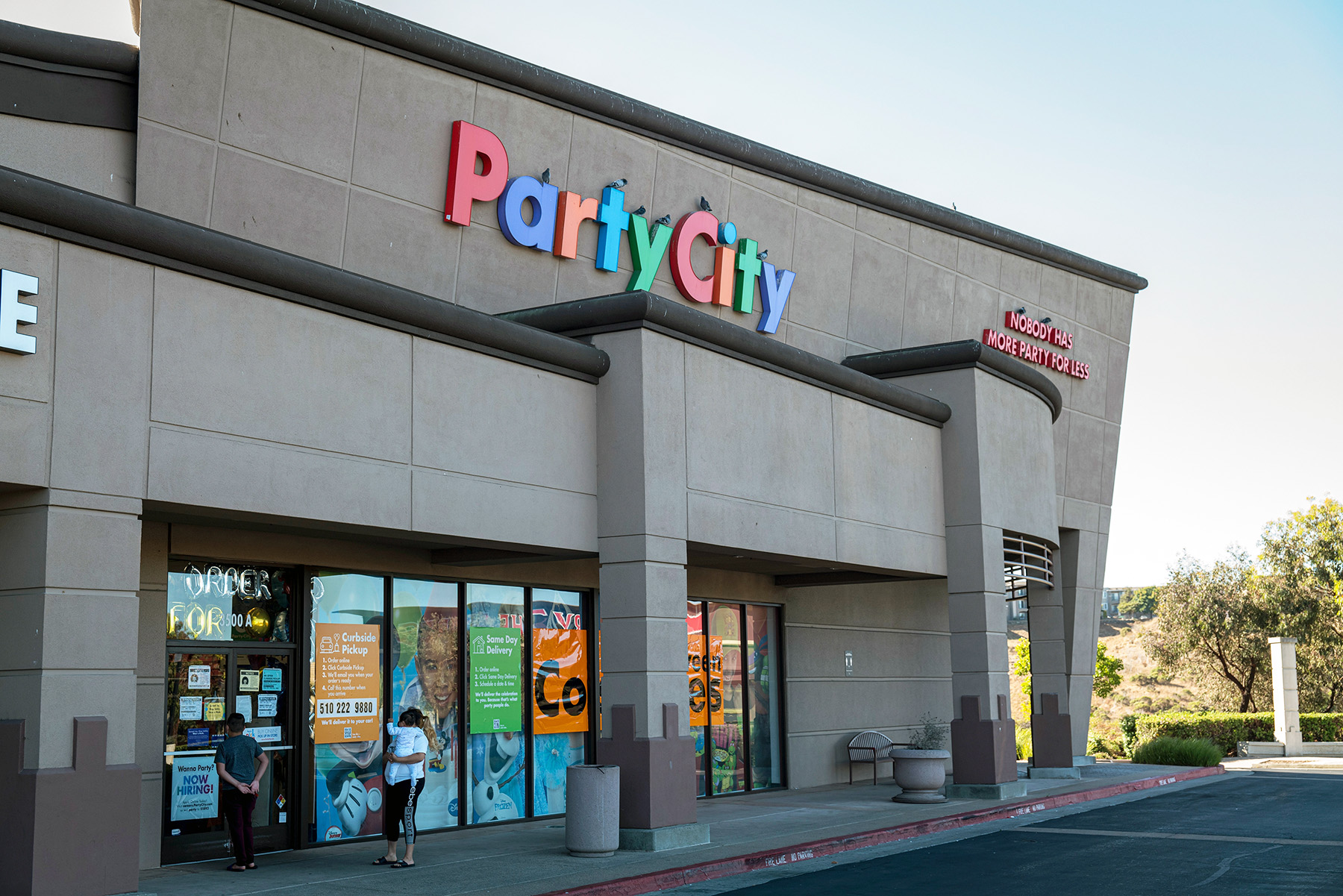 Party City Reports Success With New Store Format US National Chains Are