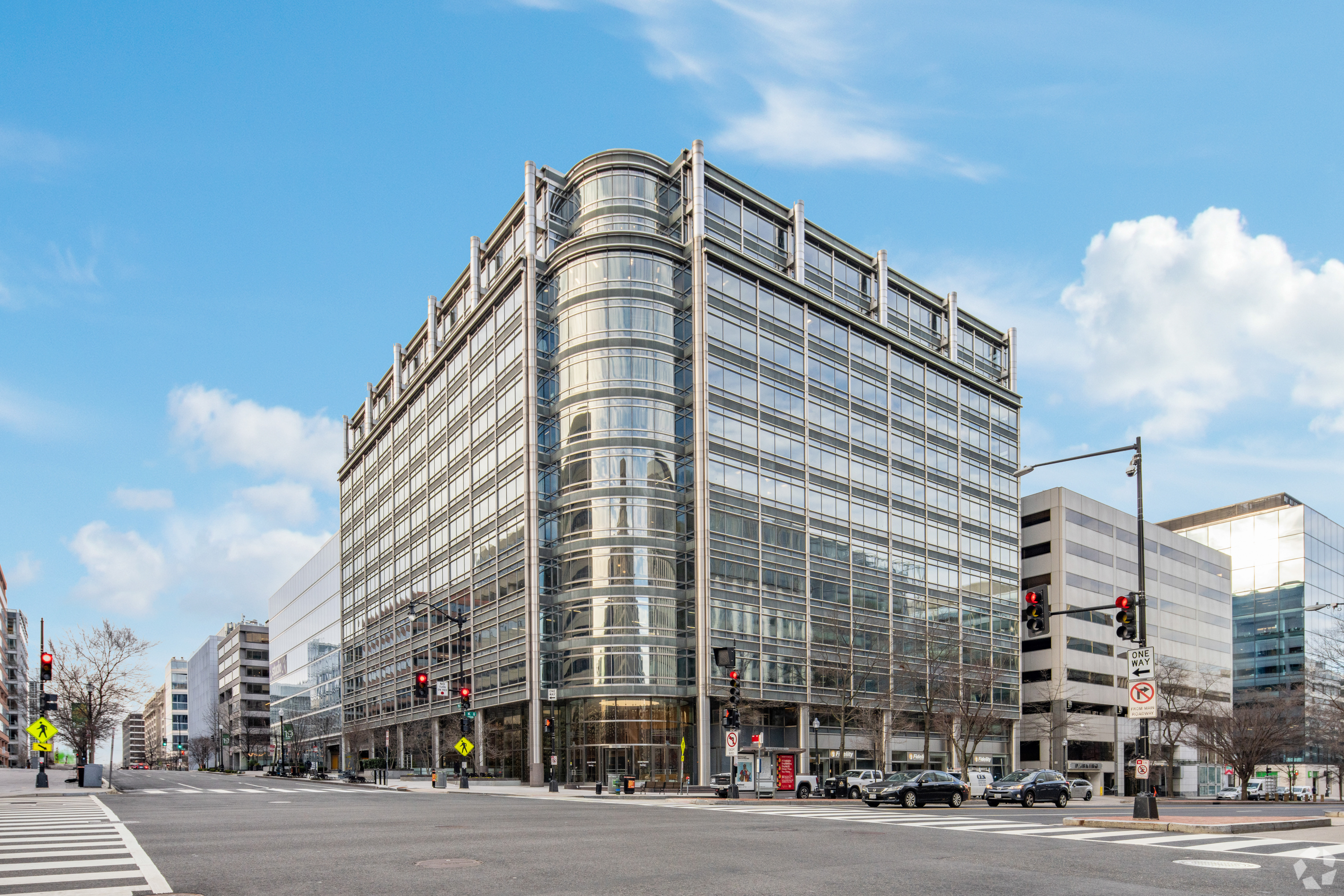 Law firm Bradley Arant Boult Cummings signed a sublease in the office 1900 K St. NW in Washington, D.C. (CoStar)