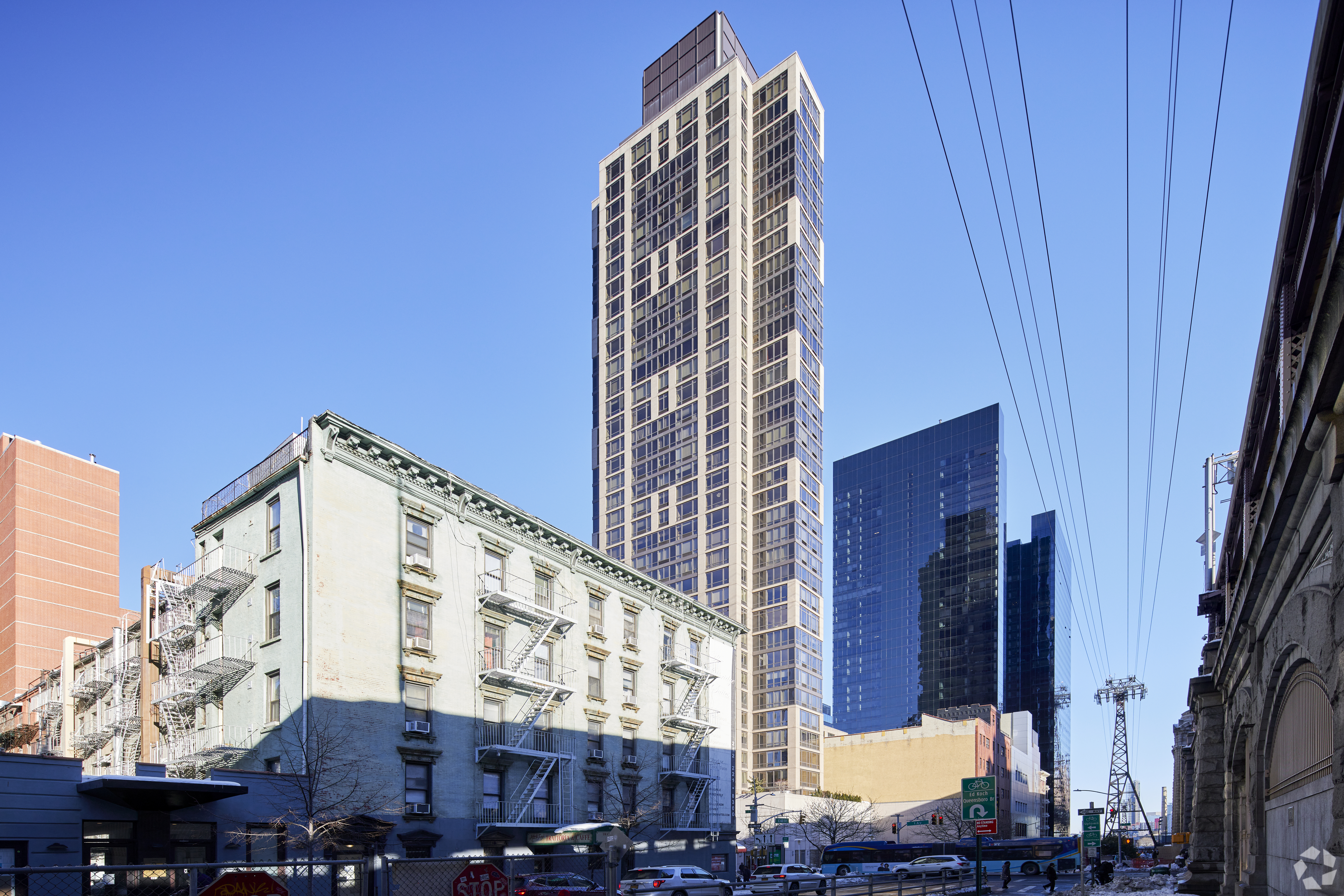 The family office of Colliers International’s chief executive has bought a Manhattan retail property that counts Home Depot and Starbucks as tenants. (CoStar)