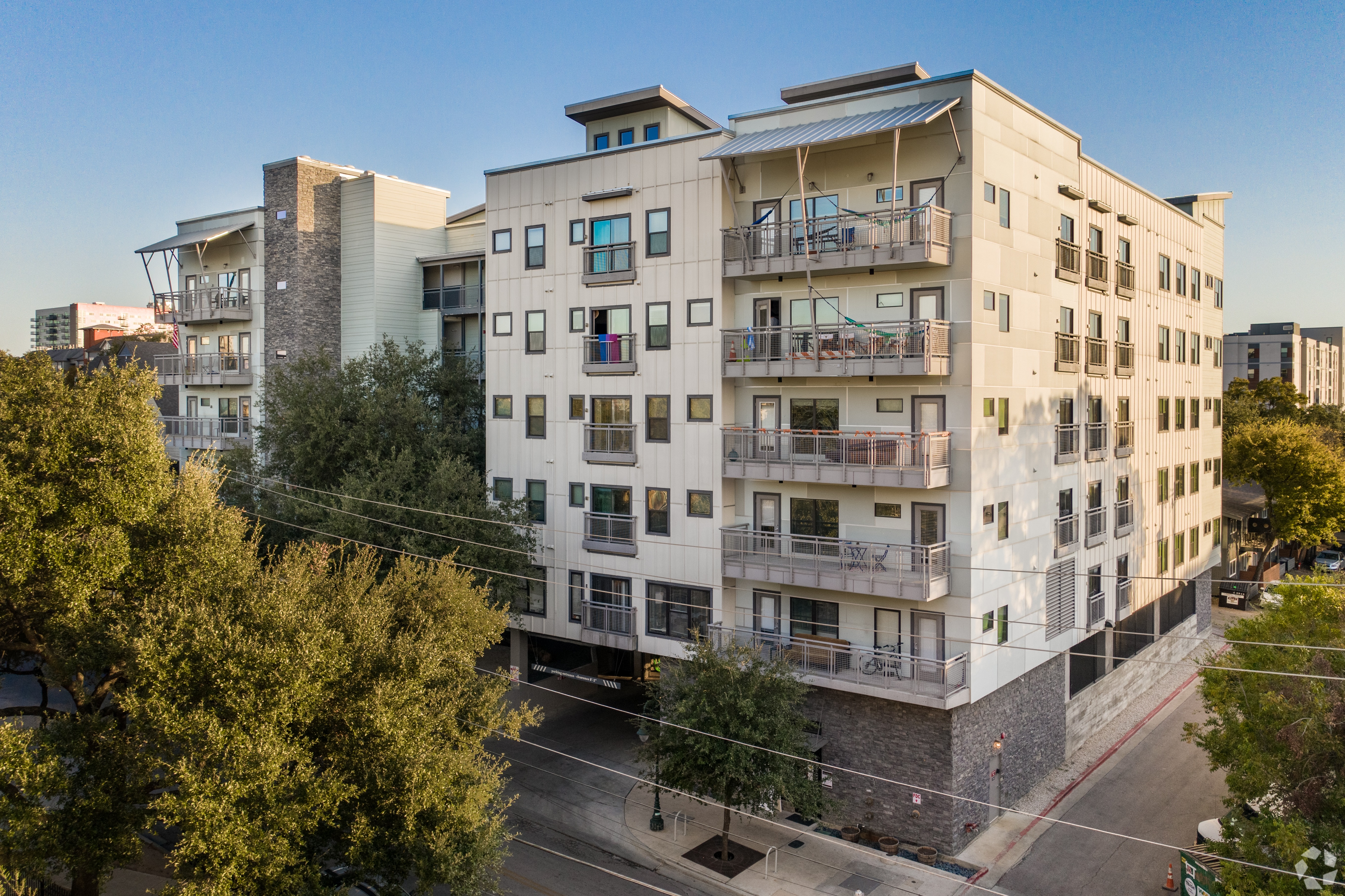 The Bascom Group purchased a University of Texas Austin student housing property called Texan 26. (CoStar)