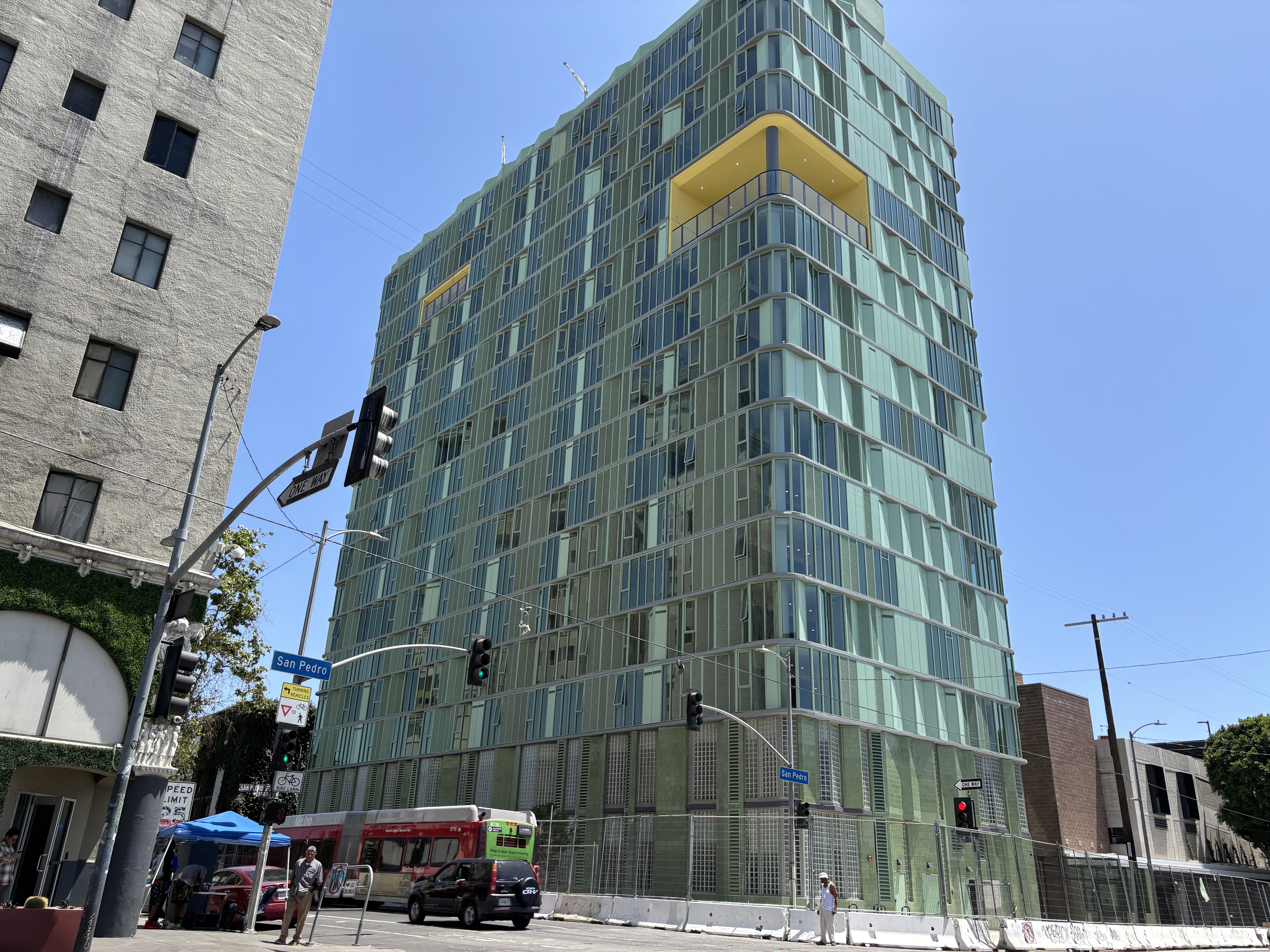 600 San Pedro is a 17-story building in Los Angeles' Skid Row with 302 units. (Brannon Boswell/CoStar)