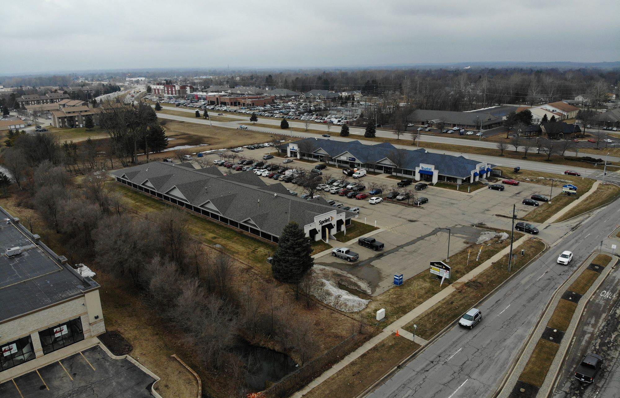Office, Retail Buildings Fetch 4.2 Million in Grandville, Mich.
