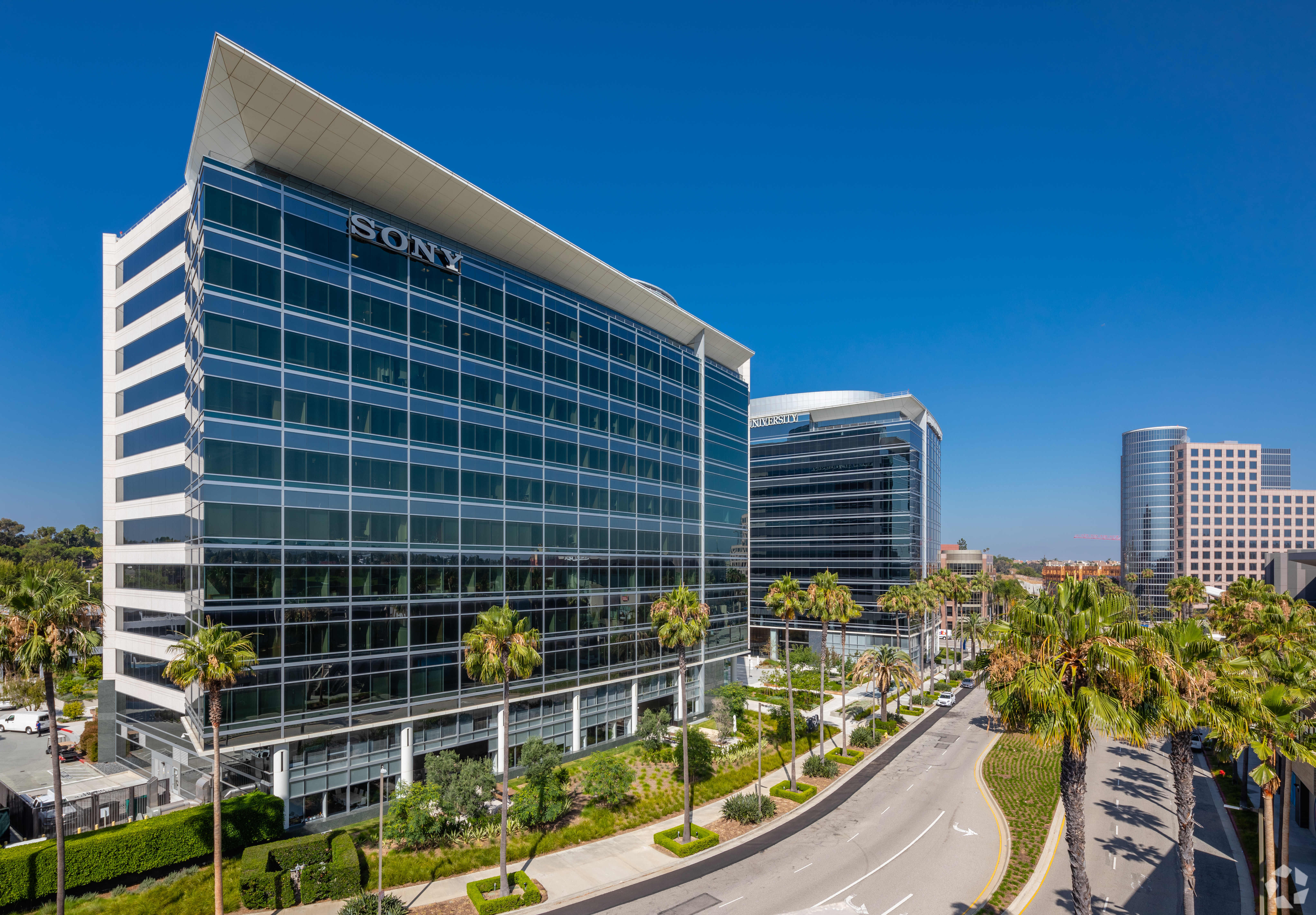 There will be 84 employees laid off at Neutrogena's offices in Los Angeles. (CoStar)