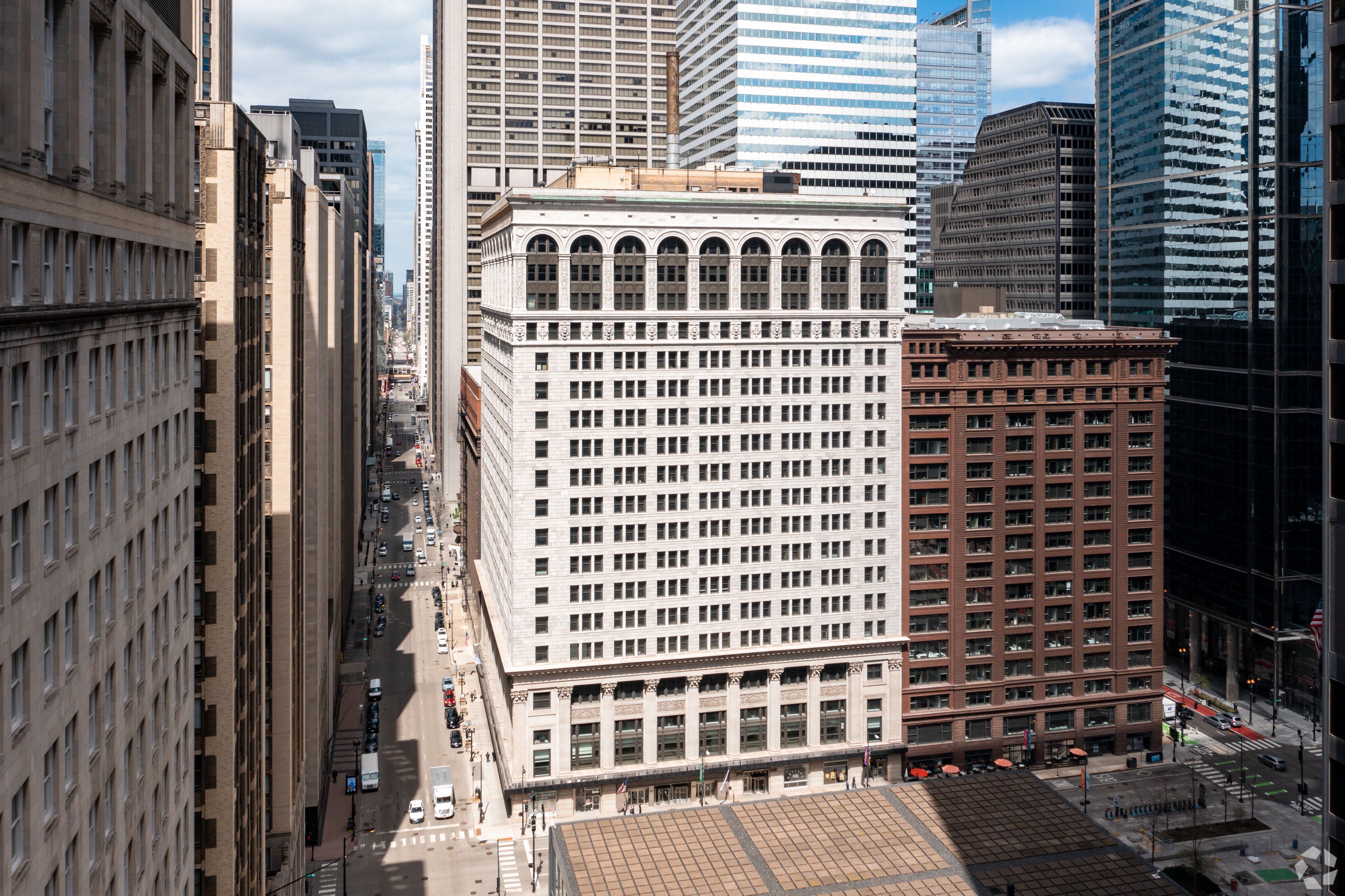 SpotHero is expanding its headquarters space in The National, an office building at 125 S. Clark St. in Chicago's Loop business district. (Gian Lorenzo Ferretti/CoStar)