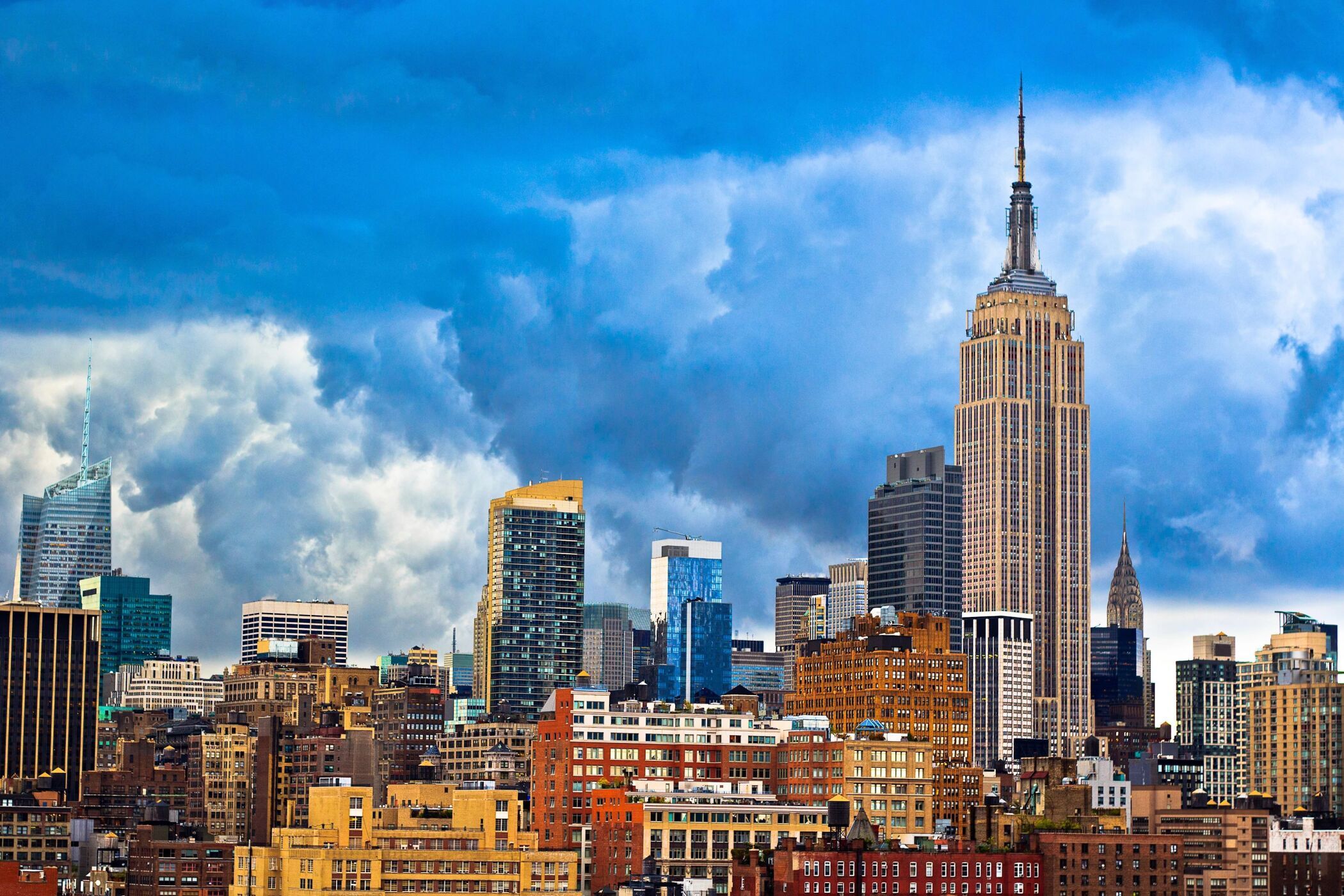 The City Planning Commission has approved a proposal to build nearly 10,000 housing units in a 42-block area south of Times Square. (Getty Images)