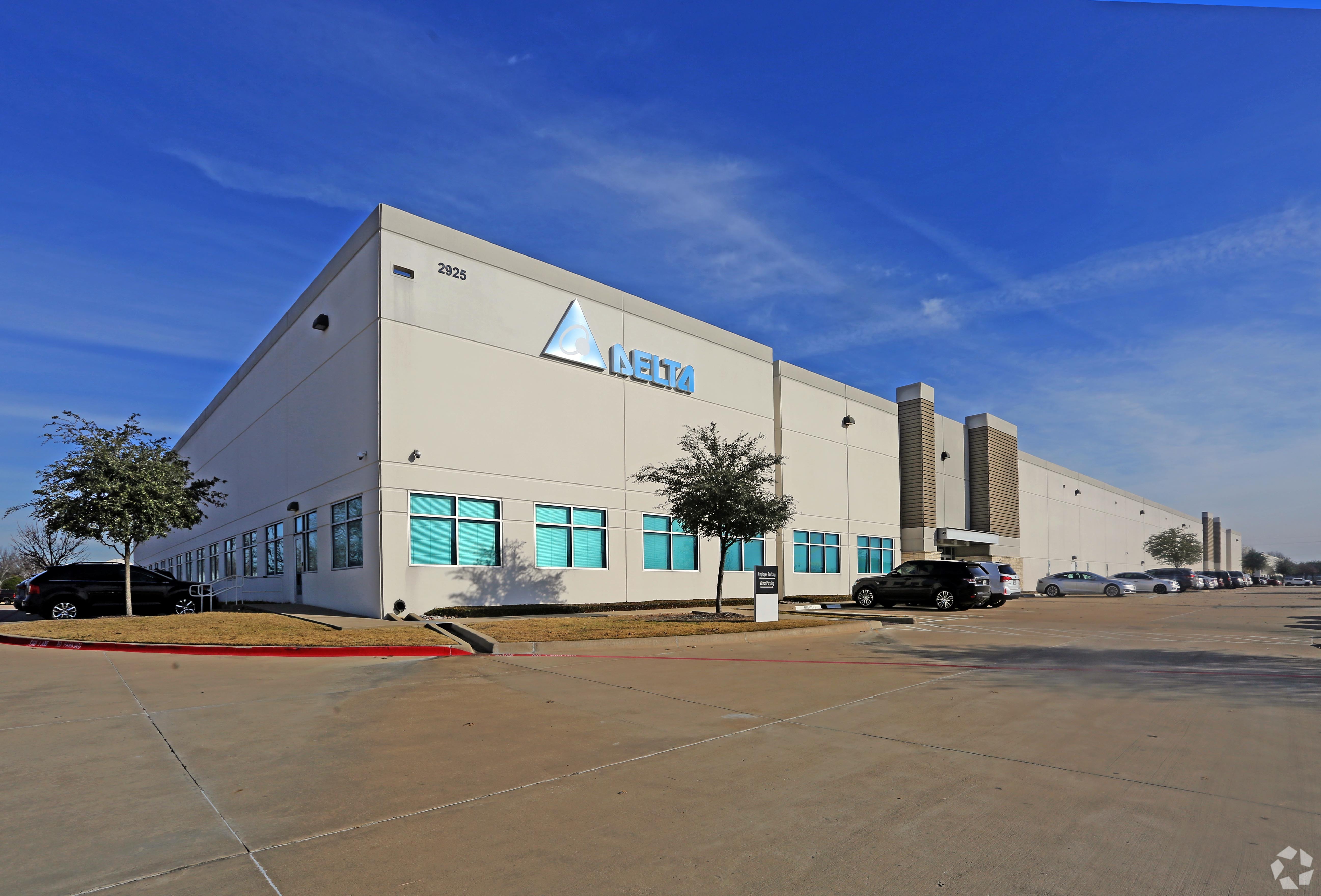 The 107,155-square-foot industrial building in Plano, Texas, a suburb of Dallas, is expected to become the new North American headquarters of the Swedish company. (CoStar)