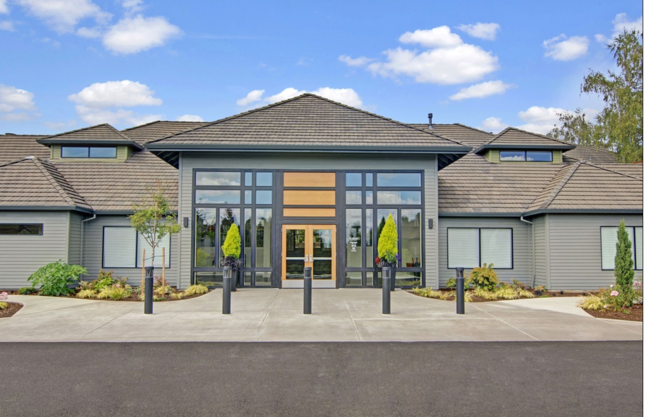 Seattle-based Security Properties sold the One Jefferson apartments in Lake Oswego, Oregon. (CoStar)