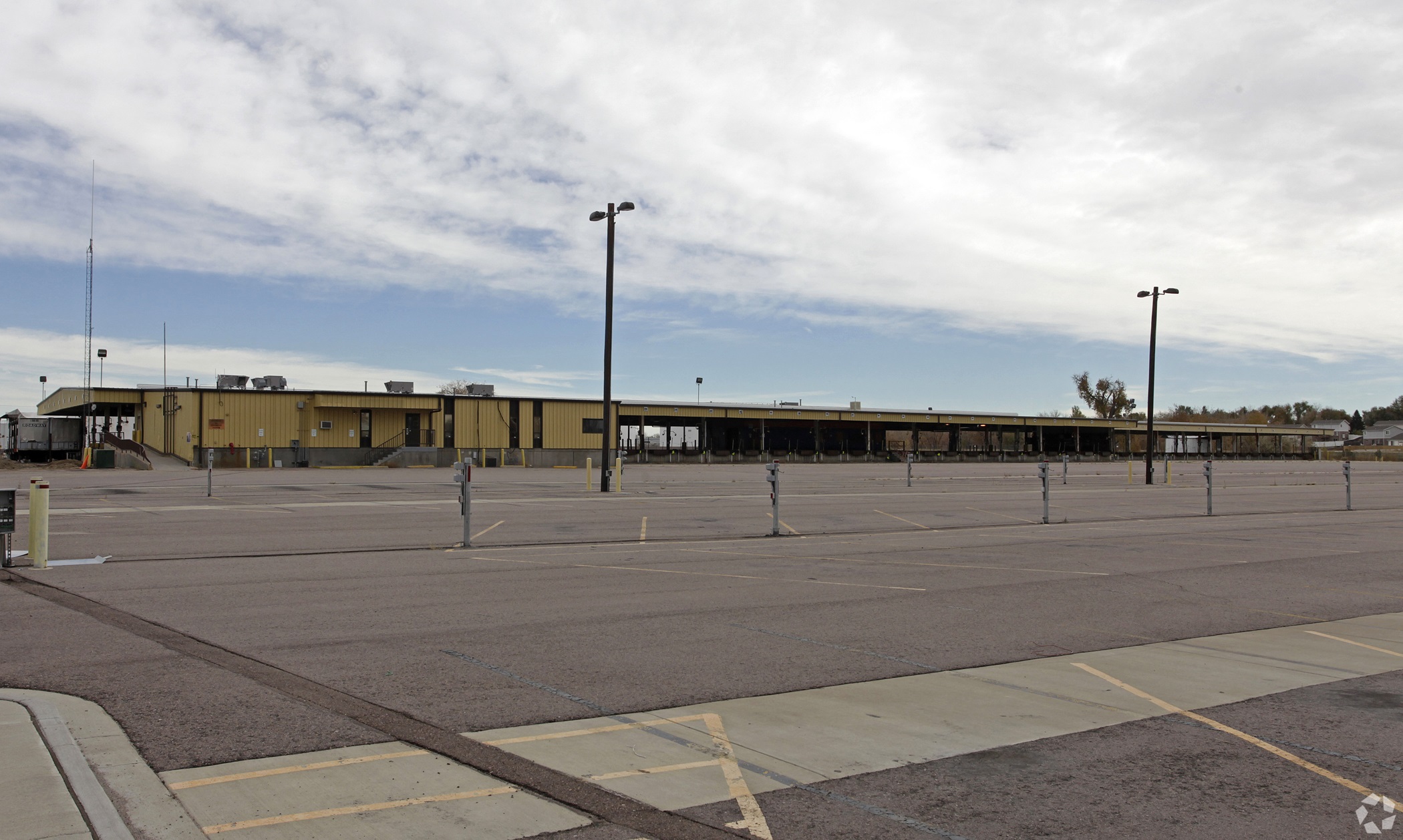 Yellow agreed to sell its lease on this truck terminal in suburban Denver. (CoStar)