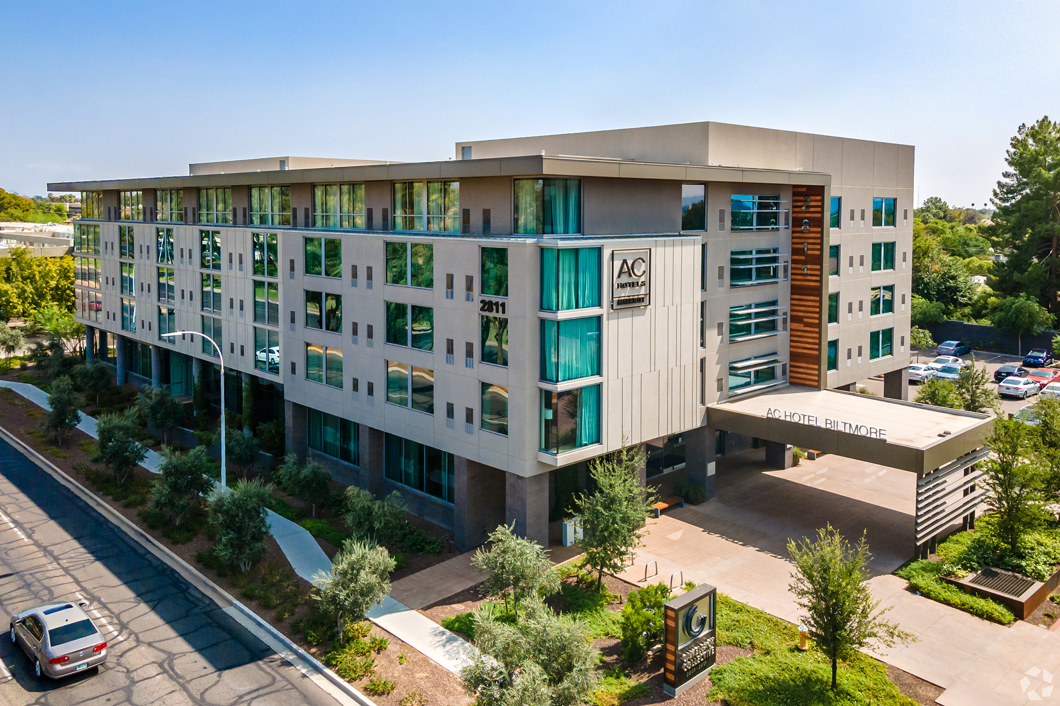 The AC Hotels by Marriott Phoenix Biltmore hotel developed by Holualoa Companies and LaPour Partners opened in 2018. (CoStar)<br />” width=”300″ height=”200″><br />
Joint Venture Sells Upscale AC Hotel Marriott on Camelback Road for Nearly $68 Million</p>

</article></div></div>                <footer class=