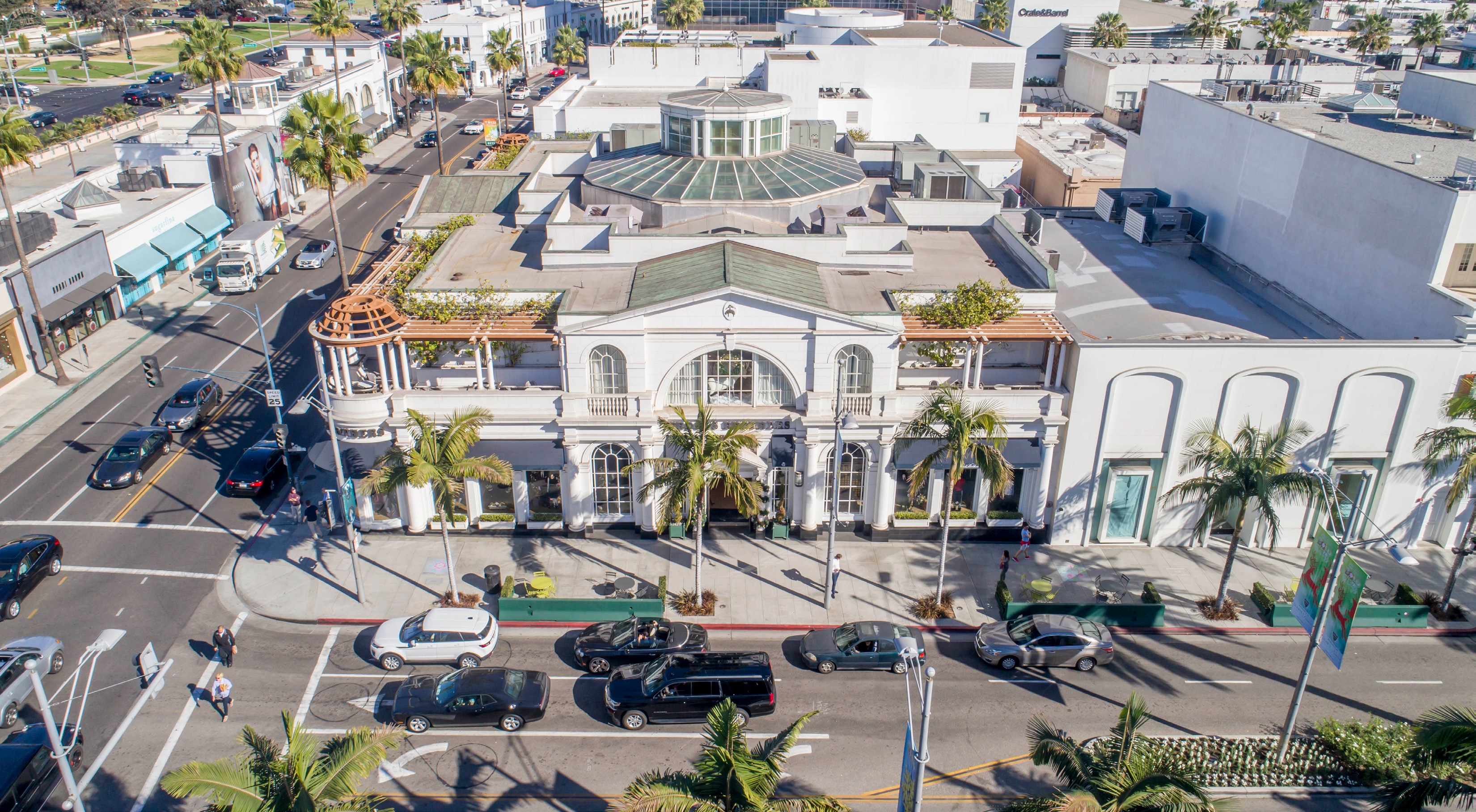 LVMH wants to redevelop a long-vacant former Brooks Brothers store on Rodeo Drive into a three-story Louis Vuitton store with exhibition space and multiple eateries. (CoStar)