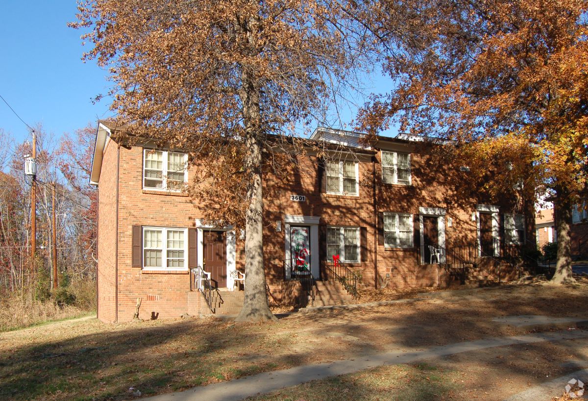 Randolph Hills will be operated by Infinity Real Estate Advisors, an Atlanta-based alternative asset manager that oversees more than 6,000 affordable units in its portfolio. (CoStar)