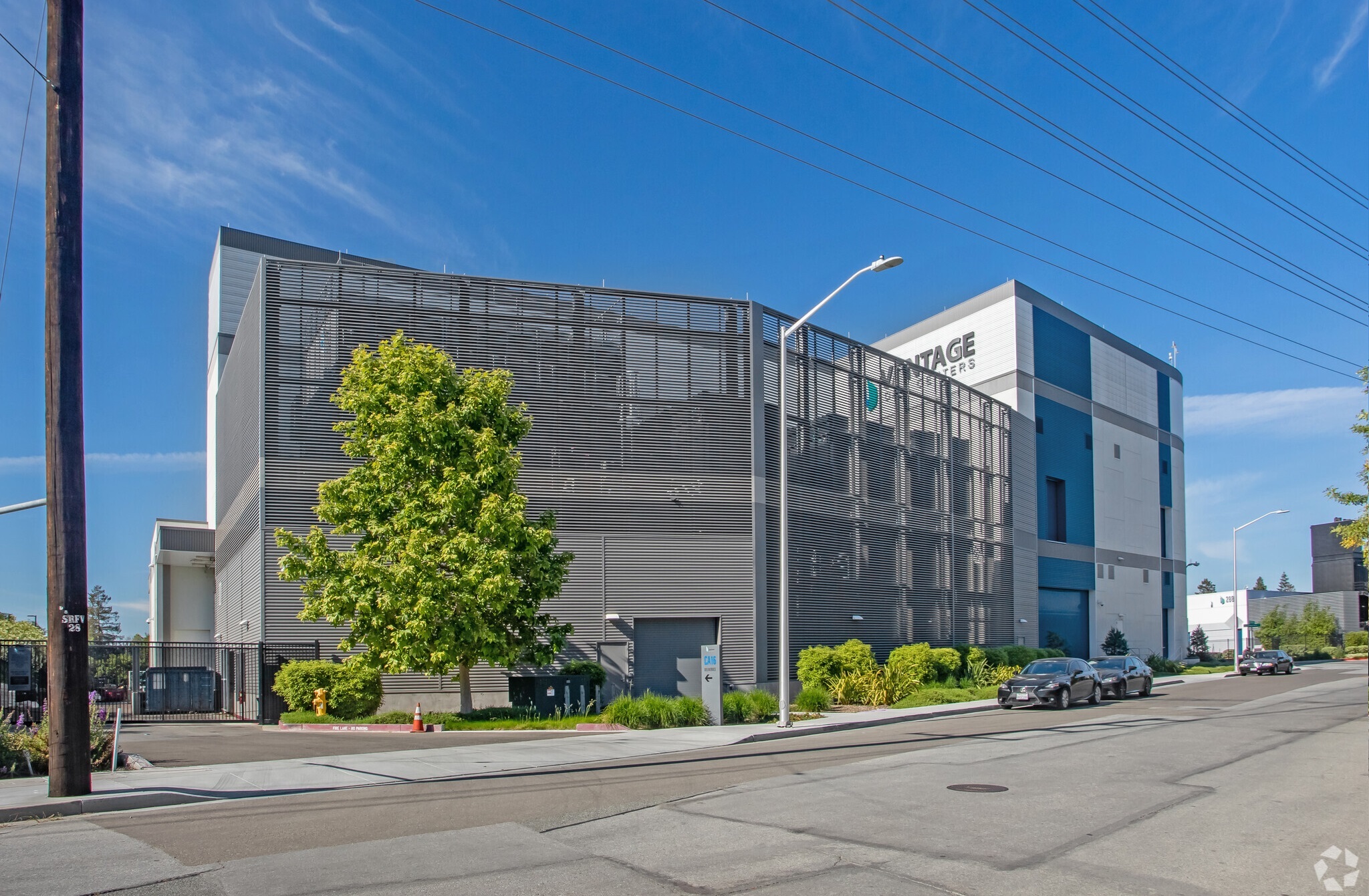 Vantage Data Centers owns this facility on Northwestern Parkway in Santa Clara, California. (CoStar)