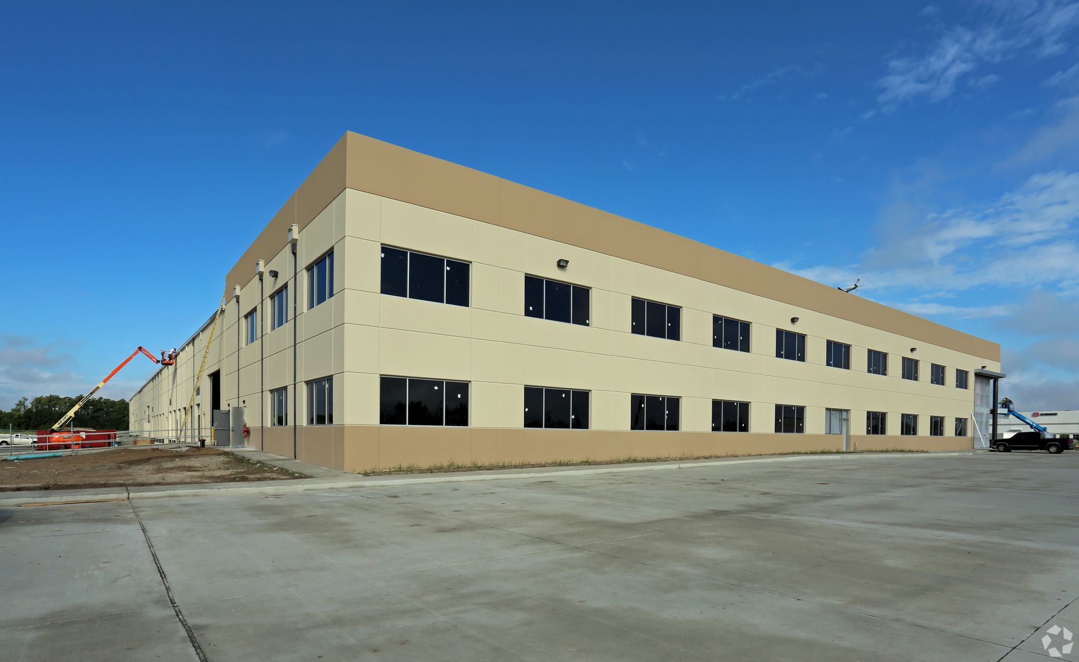 U.S. Logistics Solutions, a supply chain services company headquartered at 18727 Kenswick Drive, pictured, has filed for Chapter 7 bankruptcy. (CoStar)