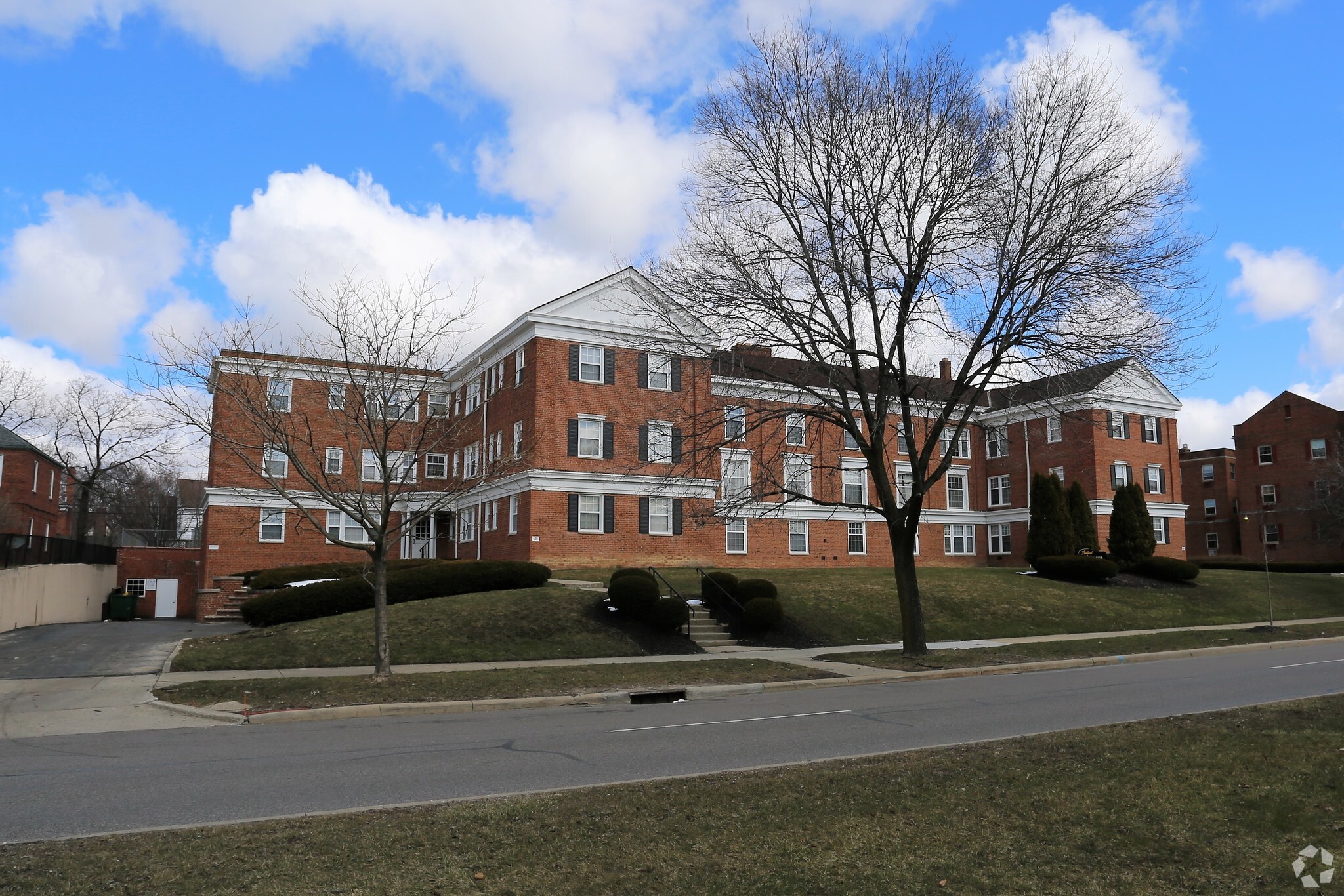 Ohio Multifamily Operator Buying Affordable Housing Portfolio in Shaker