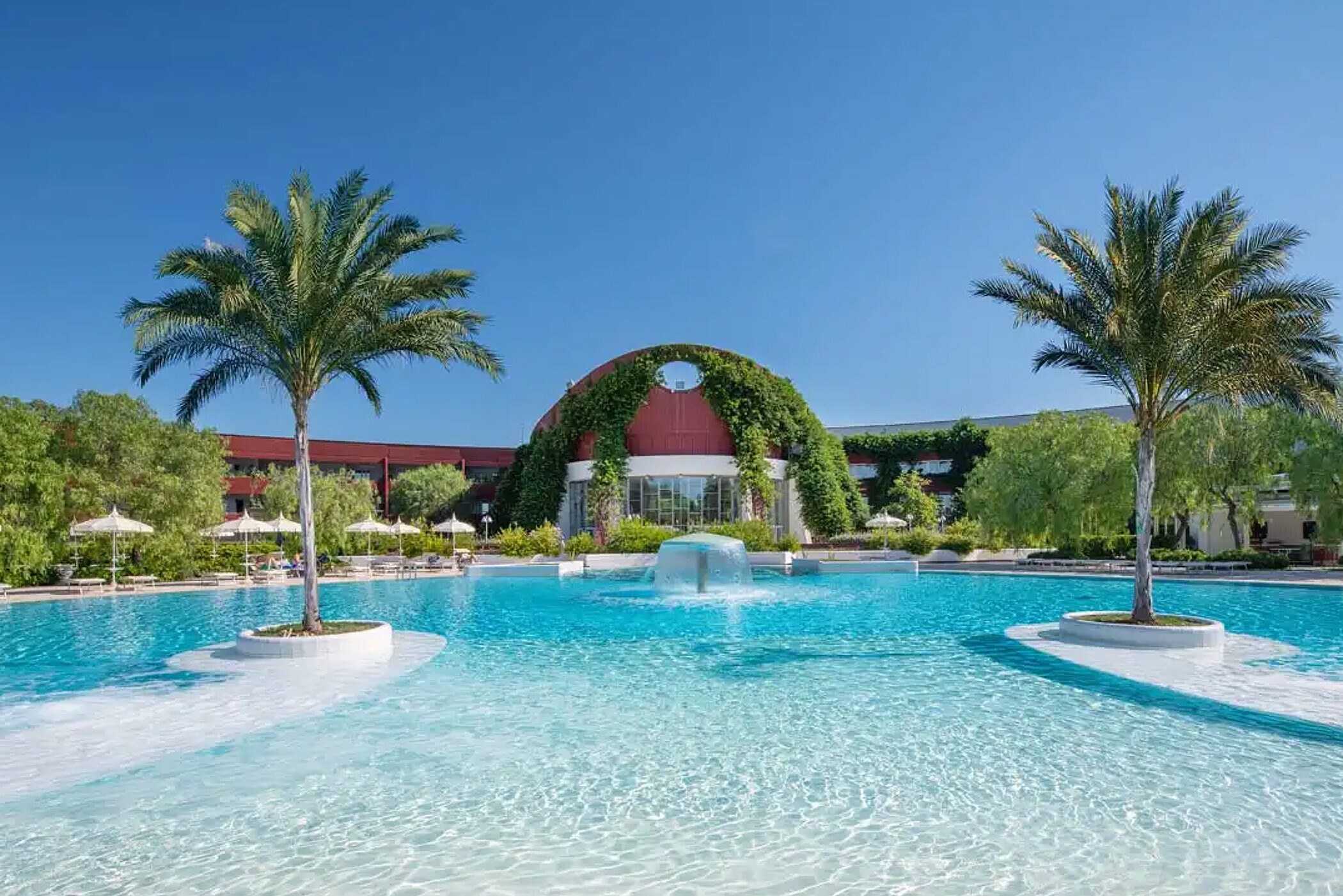 Spanish investment firm Azora is looking to further expand its Southern European hotel portfolio after acquisitions including Bluserena's Calanè Resort in the Italian province of Puglia. (Bluserena Hotels & Resorts)