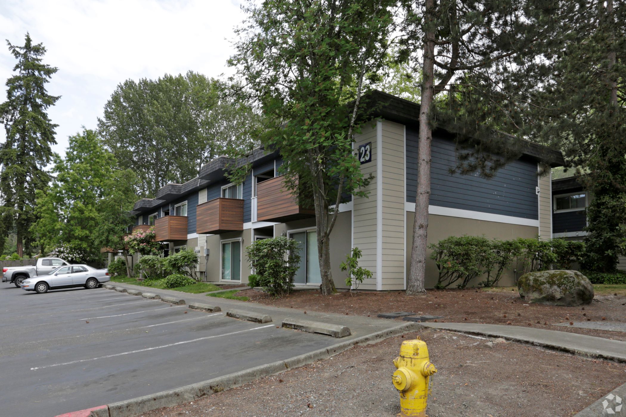 Seattle-based Bellwether Housing added a 284-unit complex, the Renton Sage apartments in Renton, Washington, to its portfolio in the area. (CoStar)