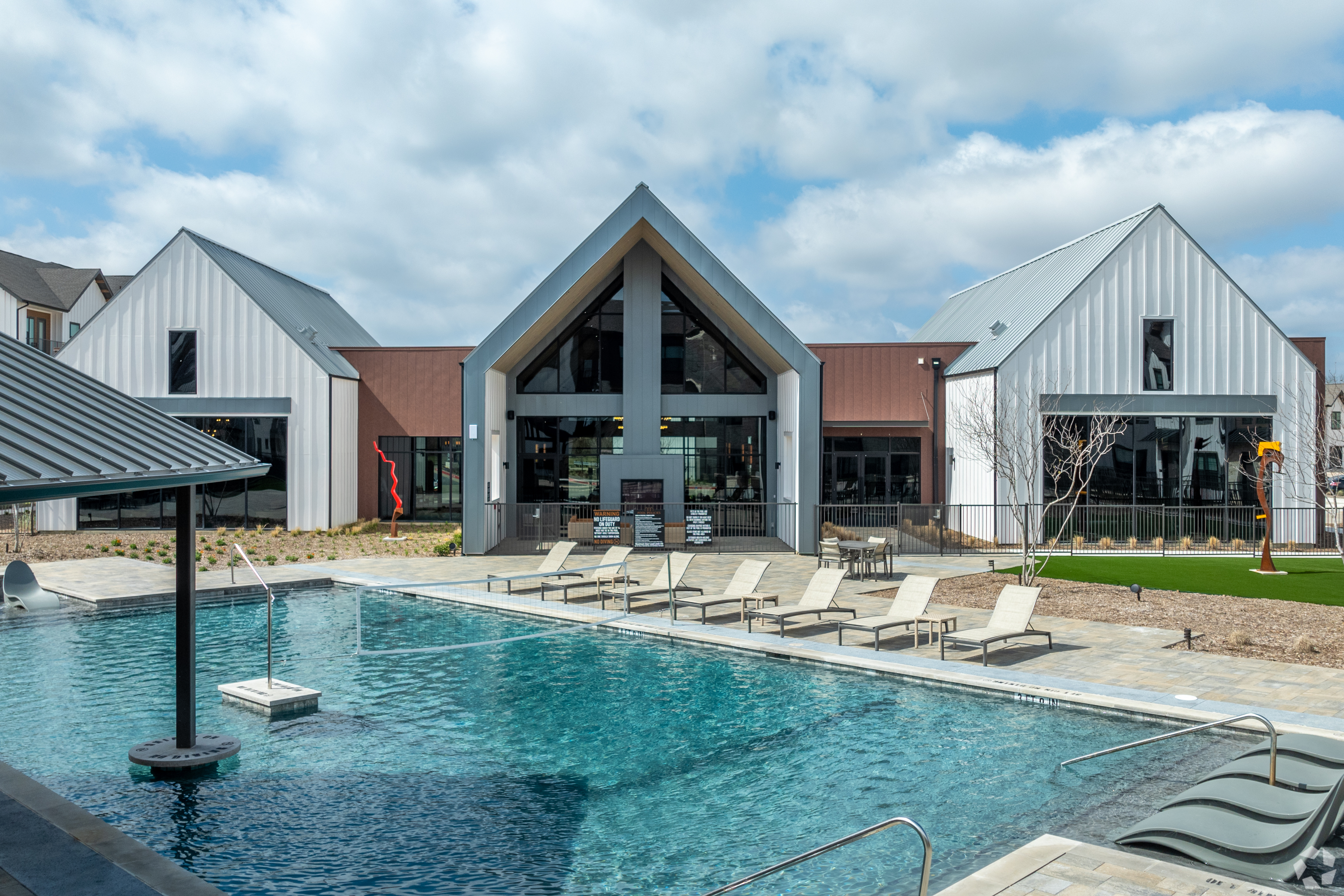Leon Multifamily's latest trio of developments cap an active two years for the builder that started or completed seven additional projects over that time, including The Gin Mill in Arlington, Texas. (CoStar)