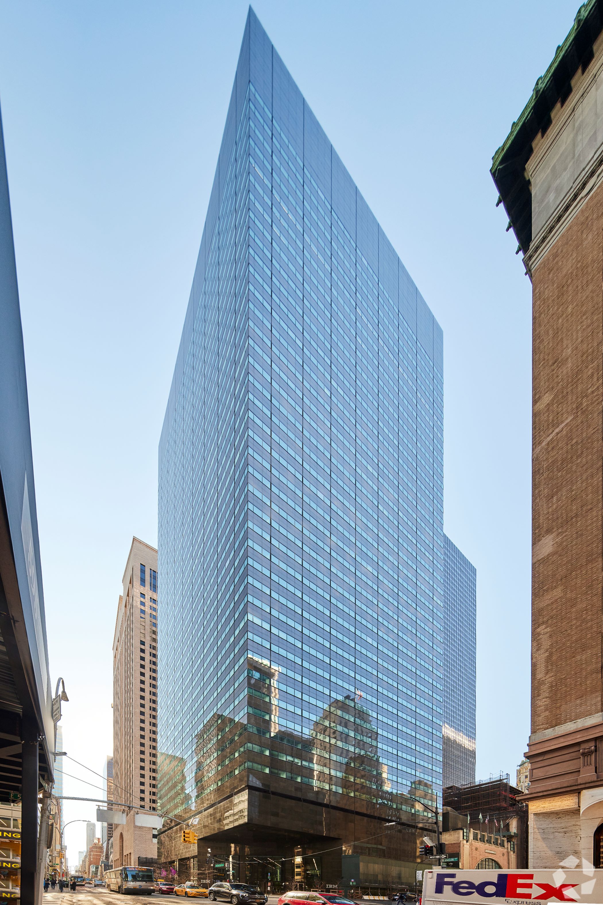 RXR's purchase of 590 Madison Ave. in Manhattan is the largest office deal since March 2022, according to CoStar data. (CoStar)