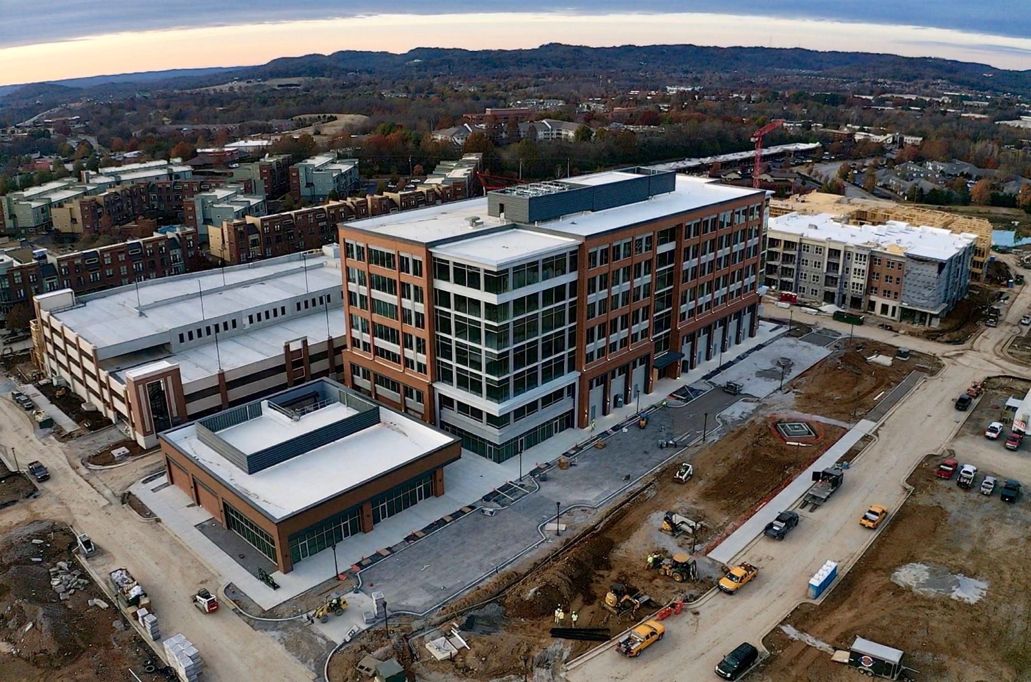 Mitsubishi Motors Signs Lease for New Permanent Headquarters