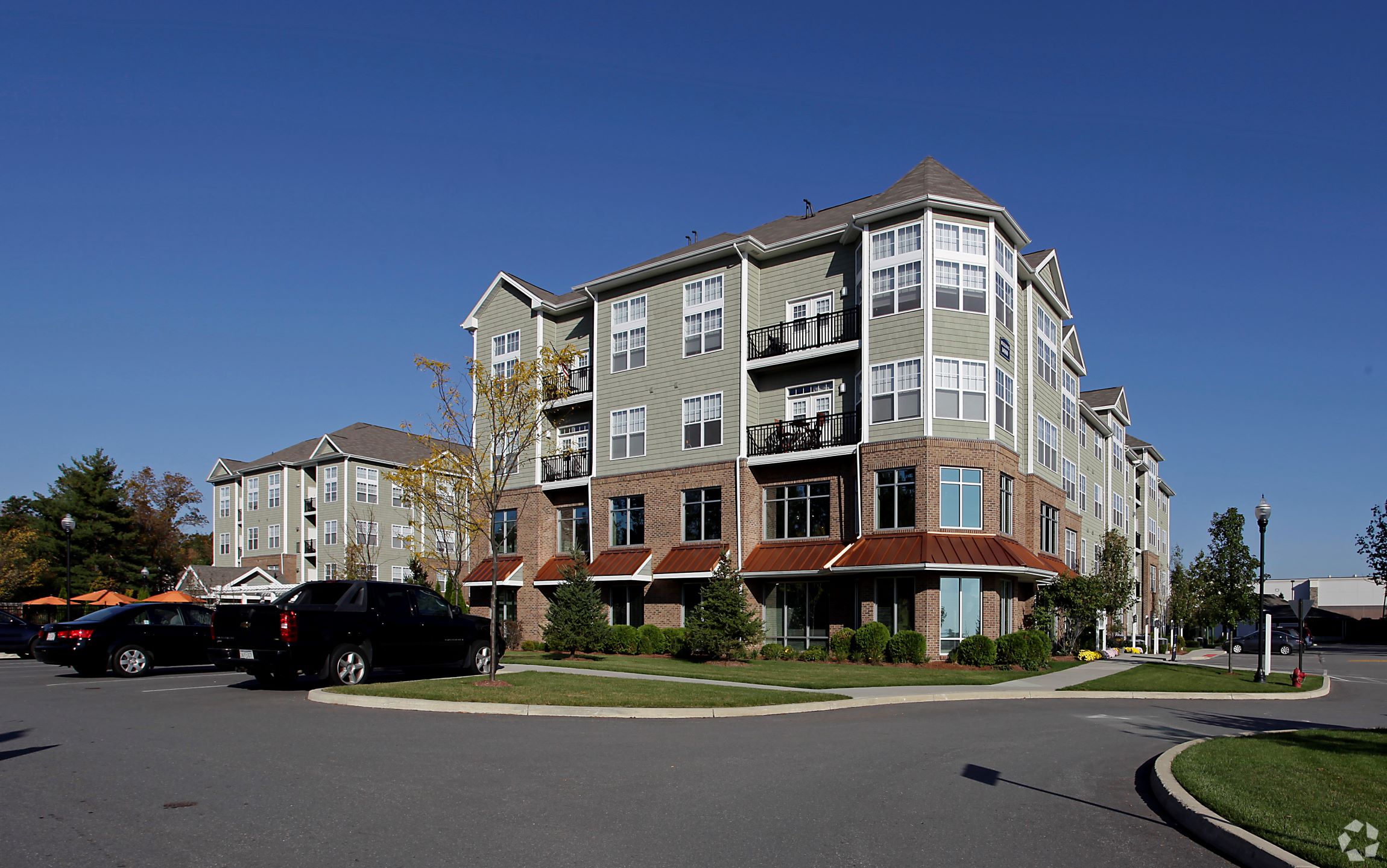 For Biggest US Apartment Owner, Fears of Disaster Are So Far Averted