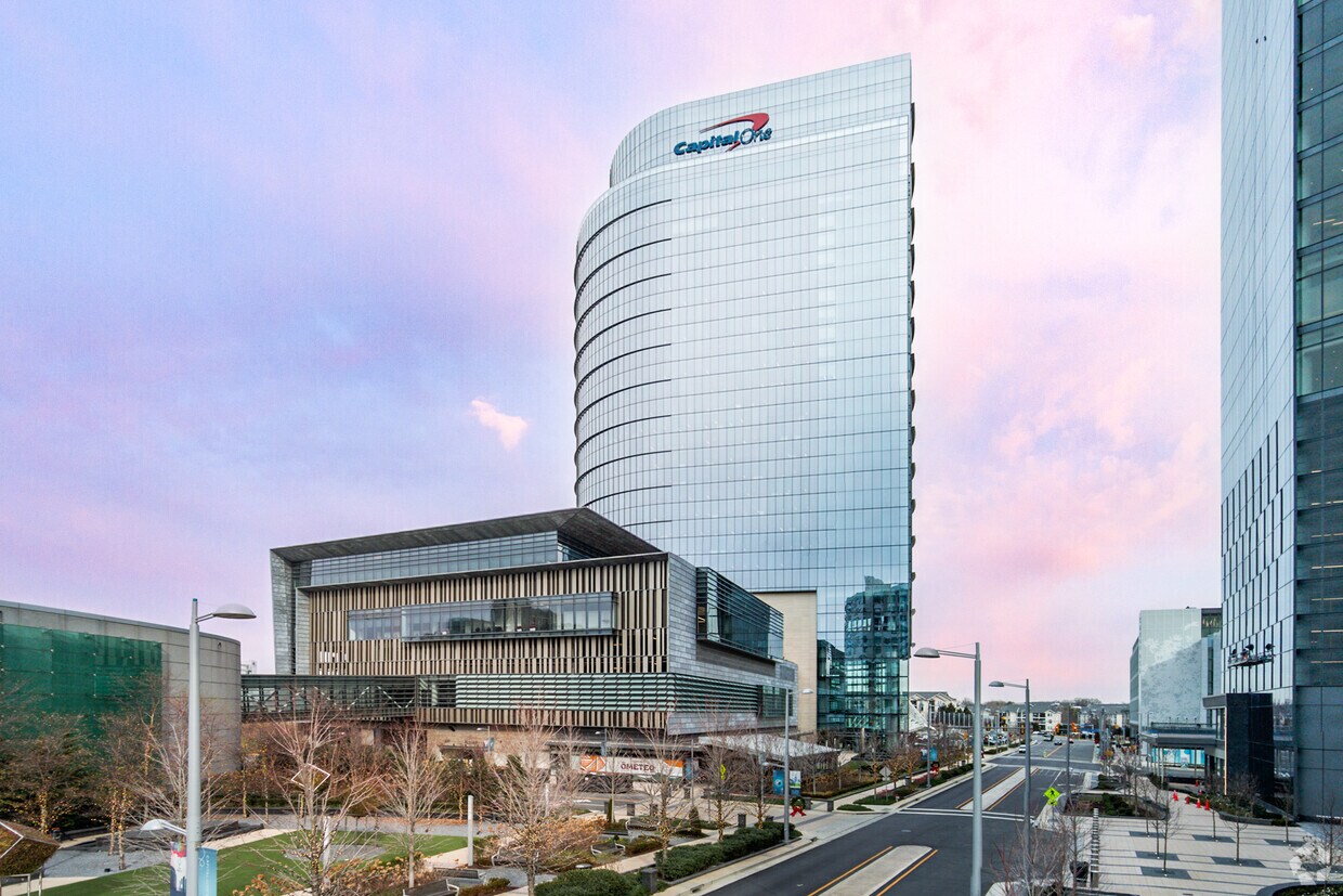 The presence of Fortune 500 companies like Capital One bolsters Northern Virginia’s strong hotel performance. (CoStar)