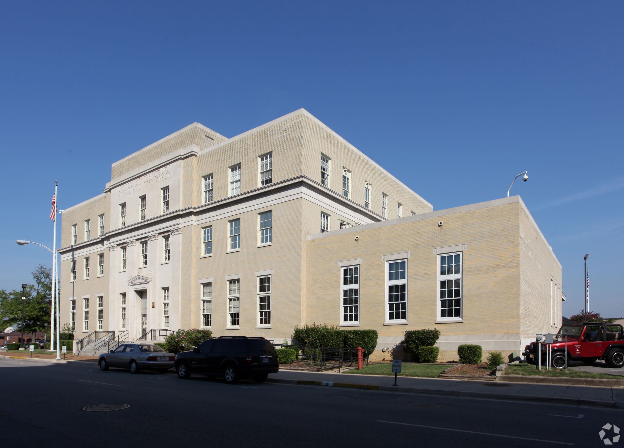 The U.S. Courthouse and Post Office in Huntsville, Alabama, is one of 23 properties the General Services Administration is targeting to sell as part of plans to reduce the federal government's real estate footprint. (CoStar)