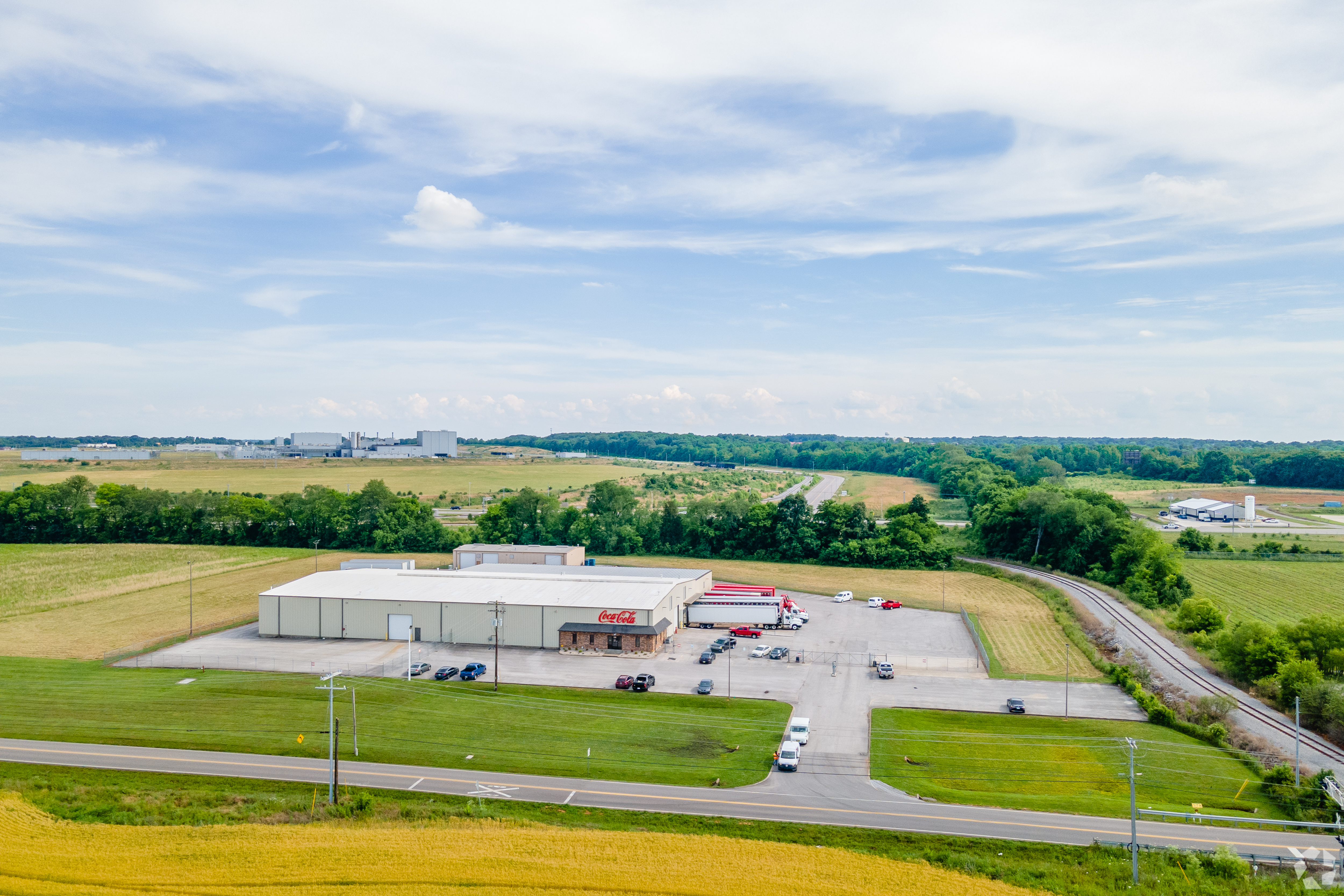 1150 Dunlop Lane is a fully leased, 37,000-square-foot property in Clarksville, Tennessee, less than a half-mile from Interstate 24. (Chase Brock/CoStar)