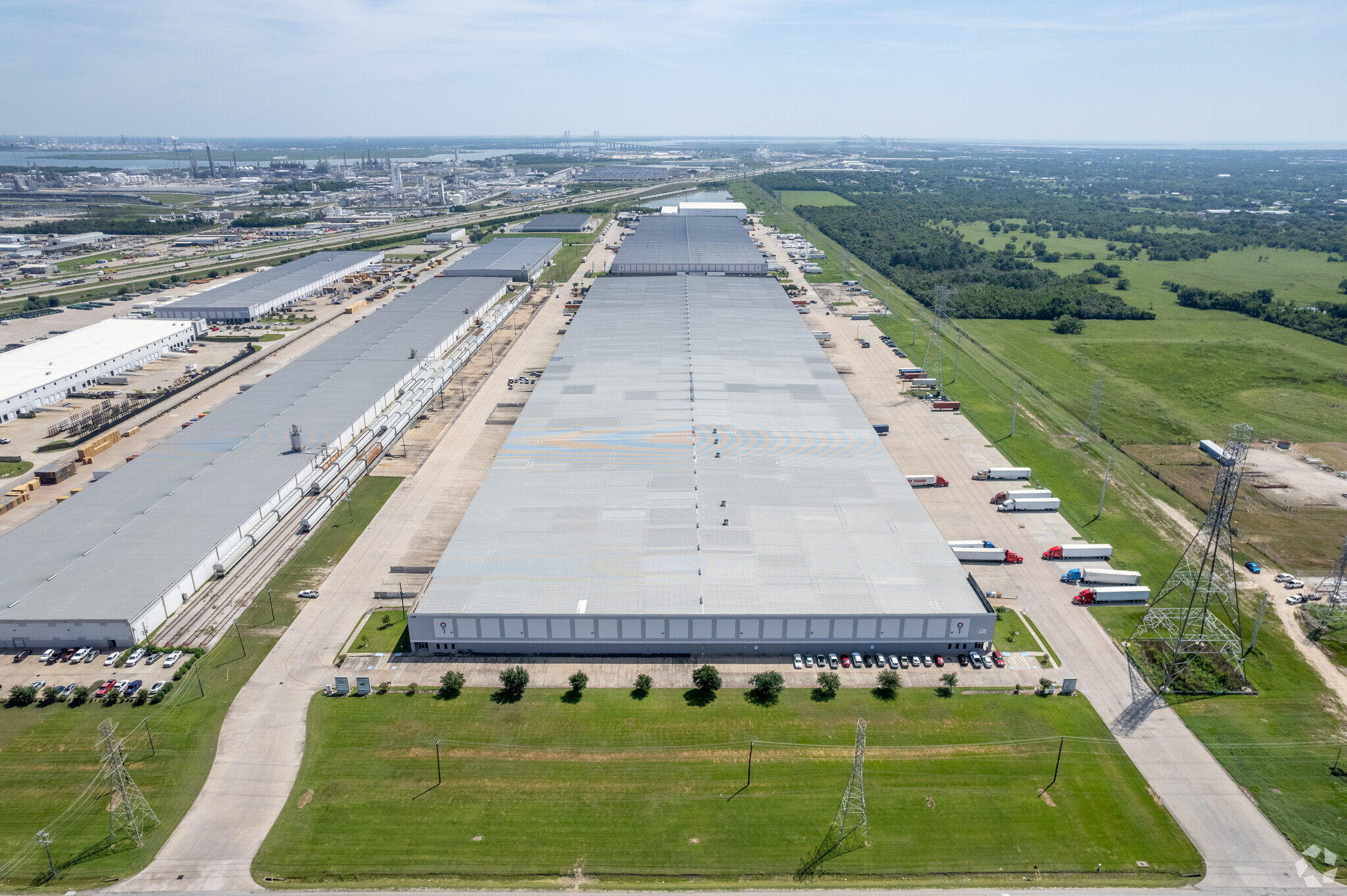 Stonepeak acquired a 2.3-million-square-foot industrial park in La Porte, Texas. (CoStar)