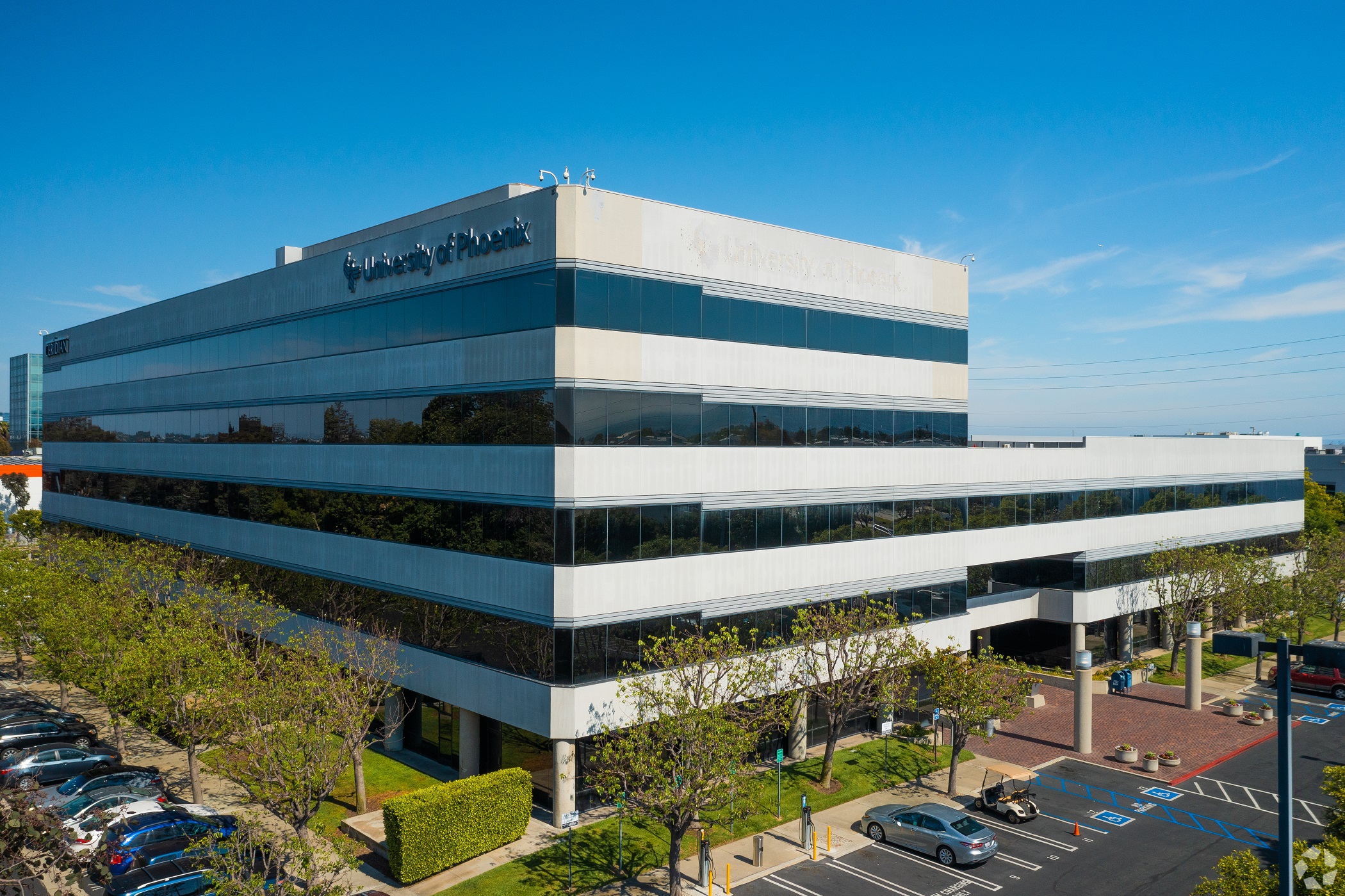 The roughly 224,000-square-foot office property South Bay Centre at 1515 W. 190th St. in Los Angeles may be converted into industrial space. (CoStar)