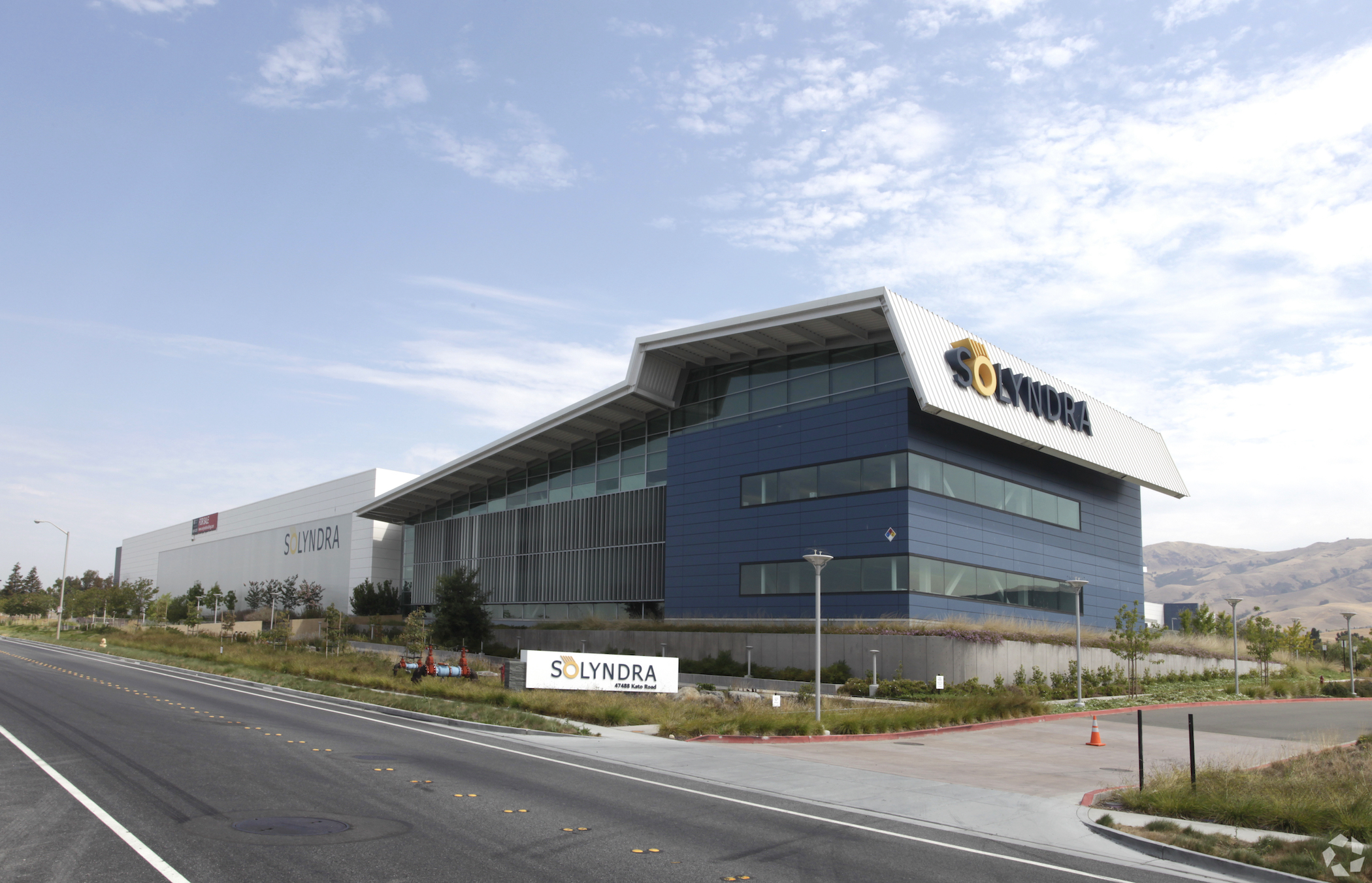 Seagate, an Ireland-based maker of computer hard drives, purchased the former Solyndra campus in Fremont, California, for $90.2 million nearly a decade ago. (CoStar) 