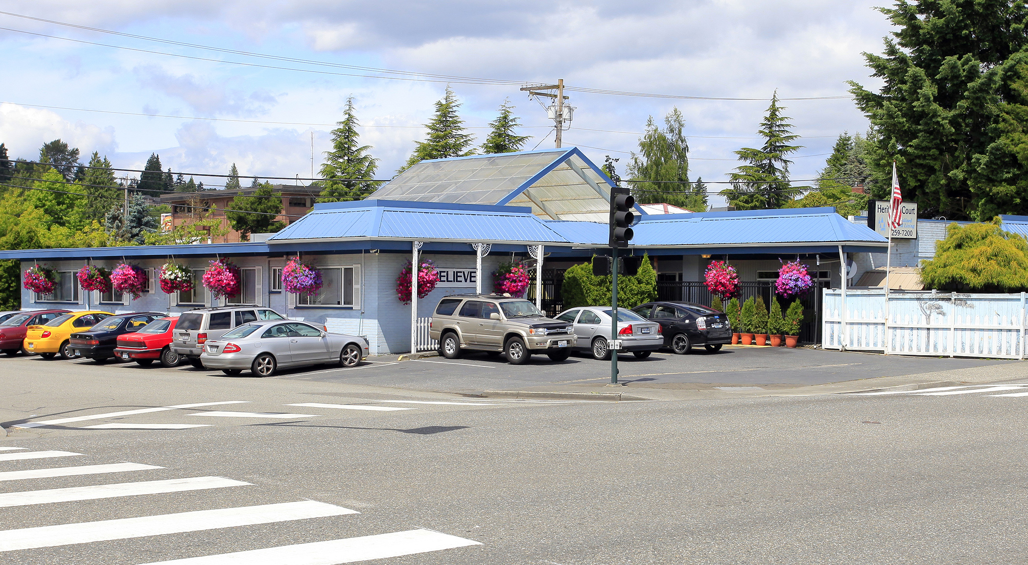 The Heritage Court assisted-living facility is among 10 Greenlake Senior Living properties to be managed by Veda Living. (CoStar)