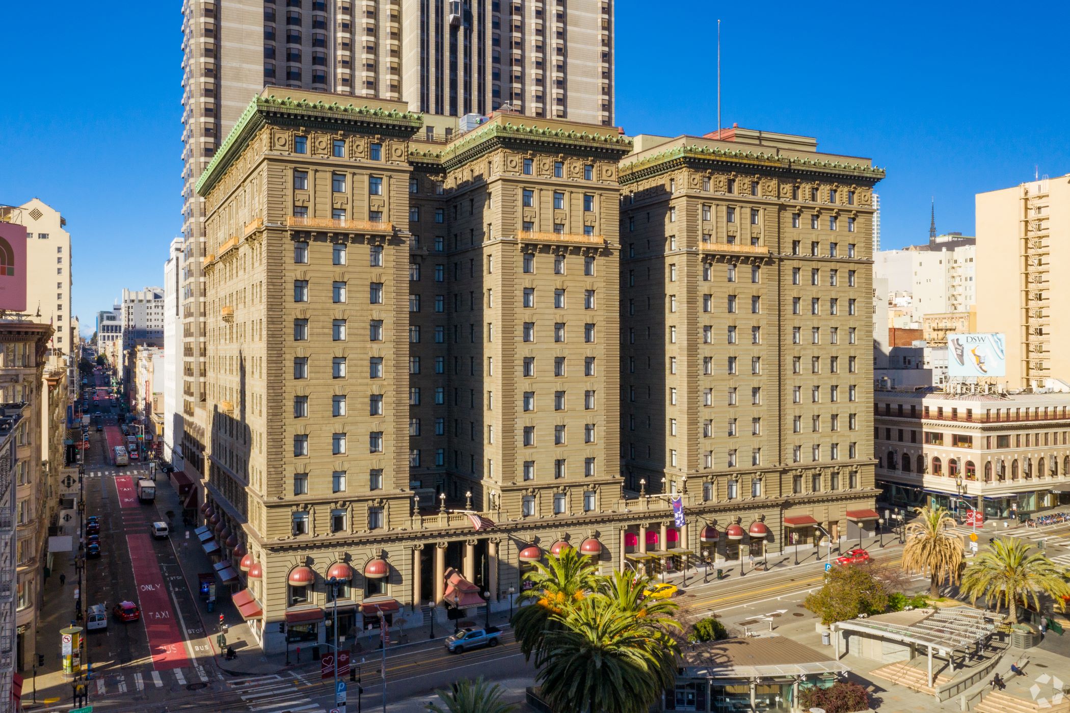 The Westin St. Francis is San Francisco's third largest hotel. (CoStar)