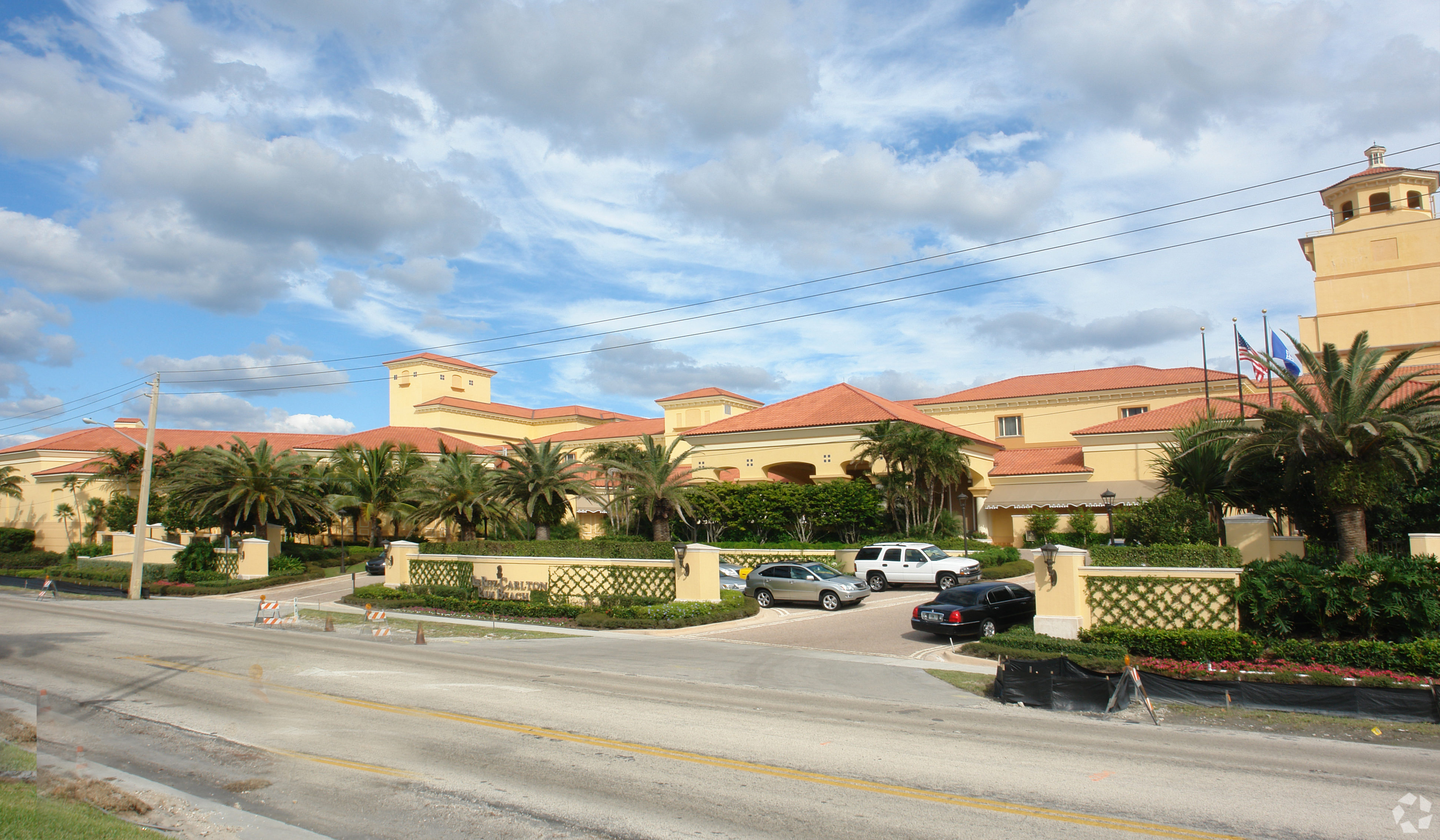 Larry Ellison has added the Eau Palm Beach Resort and Spa to his real estate portfolio. (CoStar)