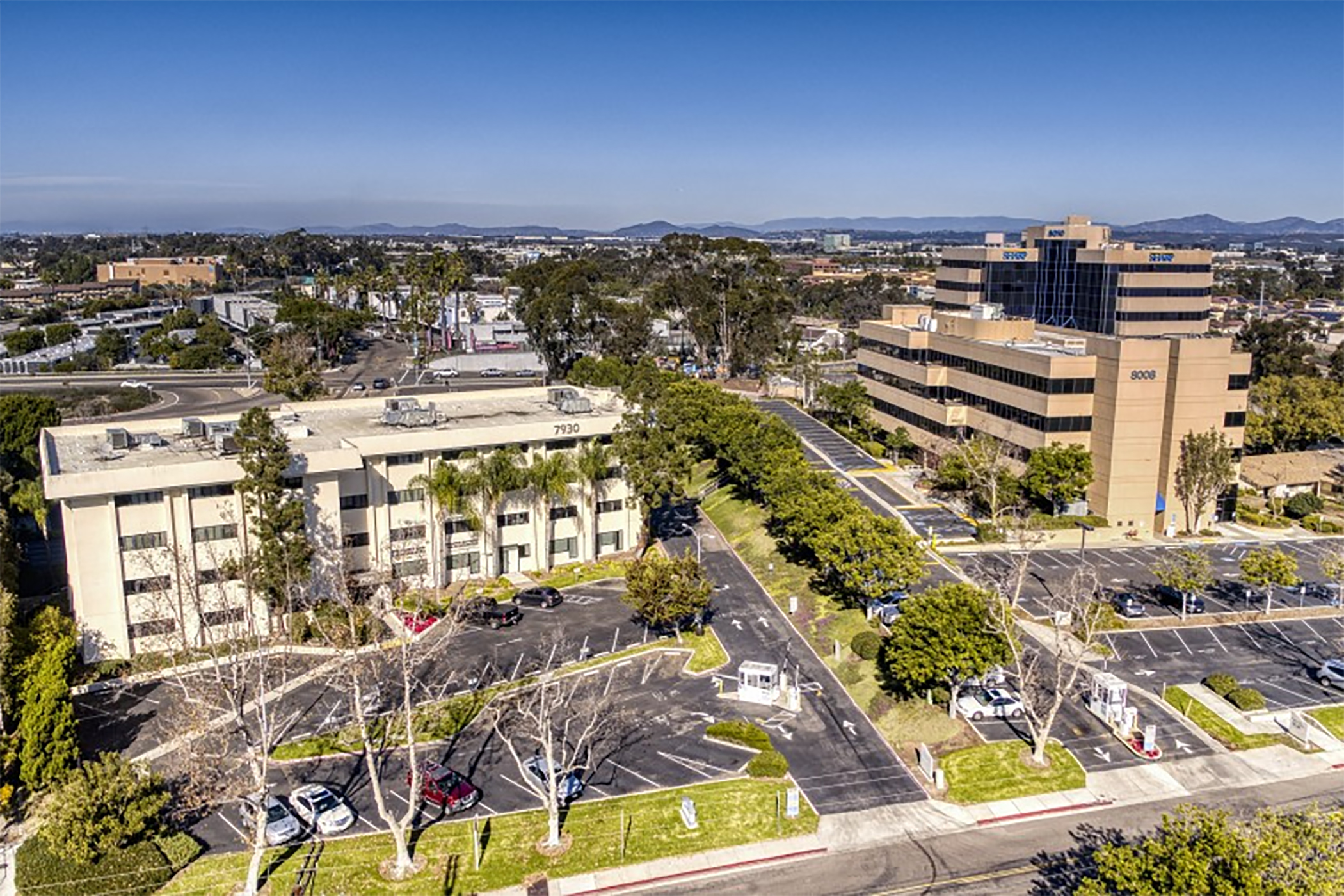 Hospital Operator Buys Three San Diego Office Buildings In Region S Biggest Deal Of Year