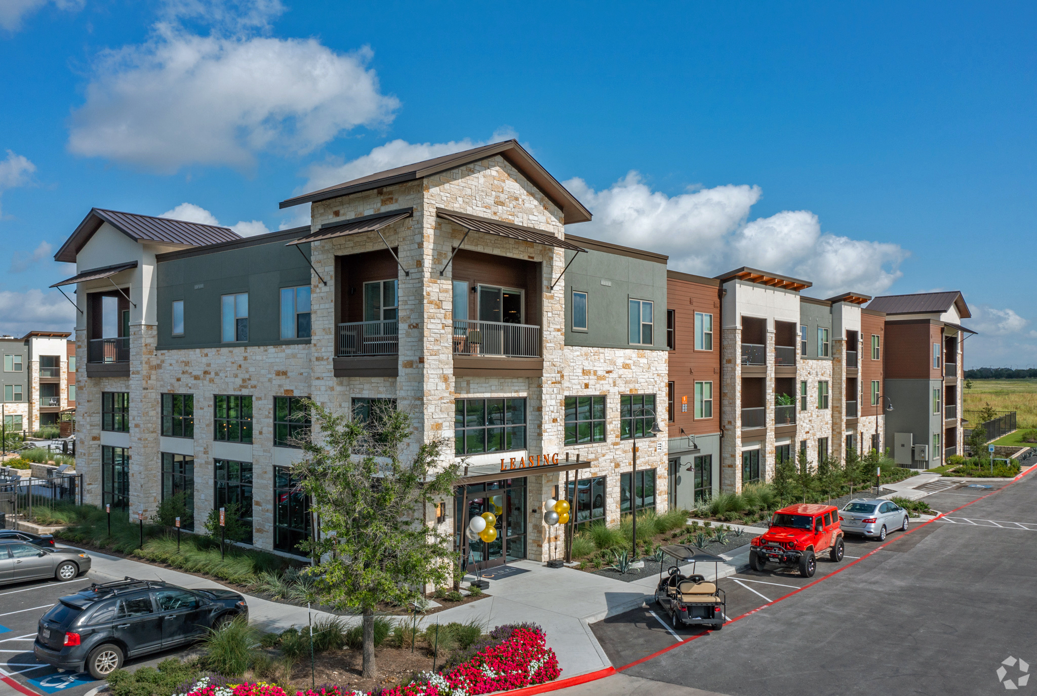 Toronto Traded Reit Expands In Texas Capital With Apartment Deal