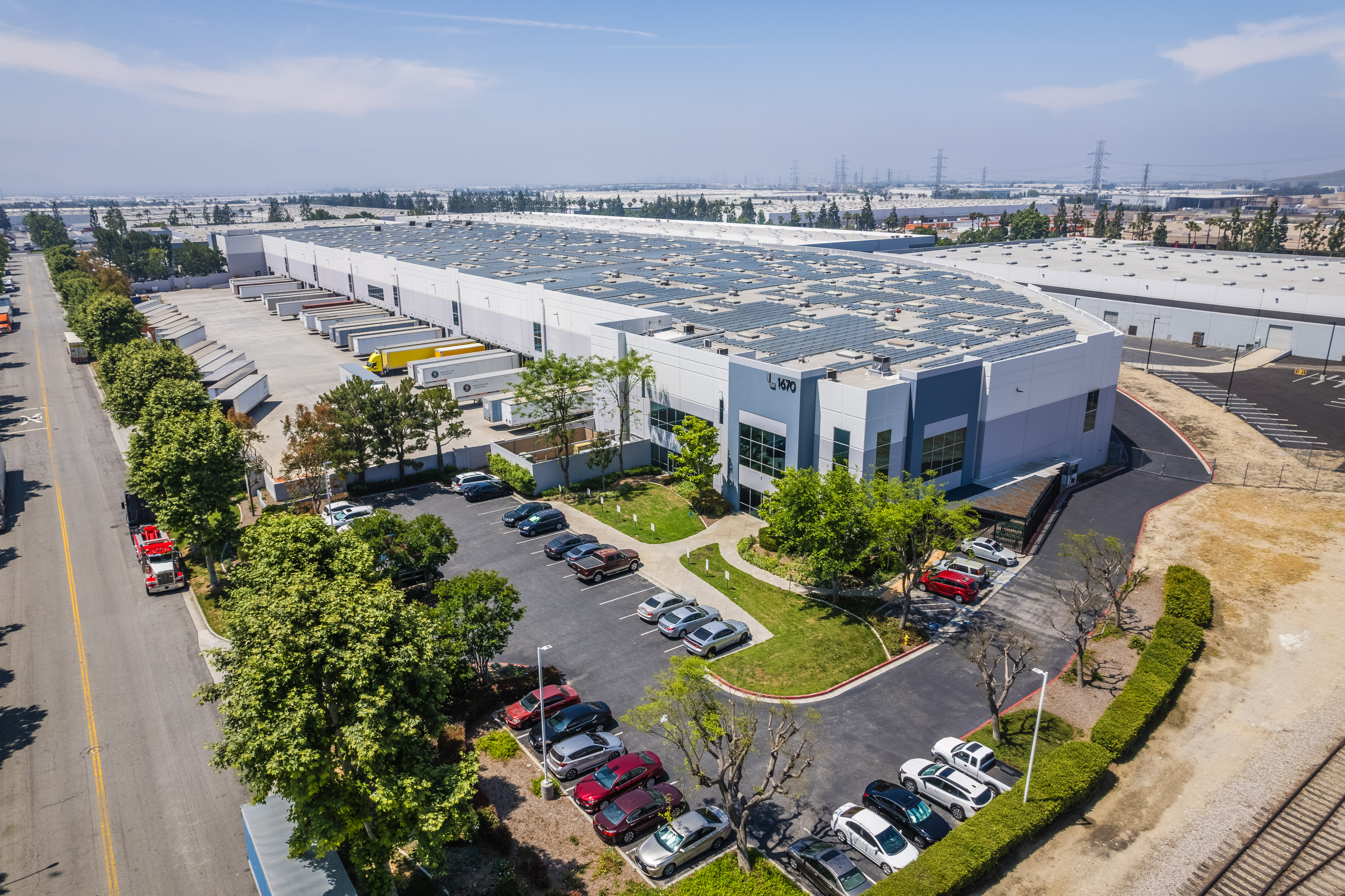 Cabot Industries acquired two buildings in Ontario, California, as part of the deal, including the 263,000-square-foot building at 1670 Champagne Ave. (Colliers)