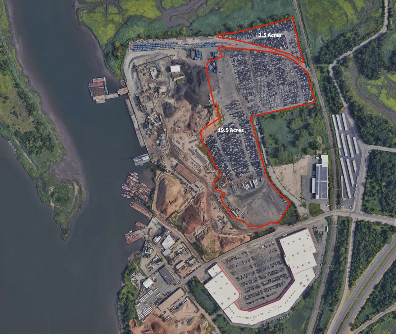 A unit of Apollo Global Management has provided refinancing for a 53-acre site in Staten Island, New York. (CoStar) 