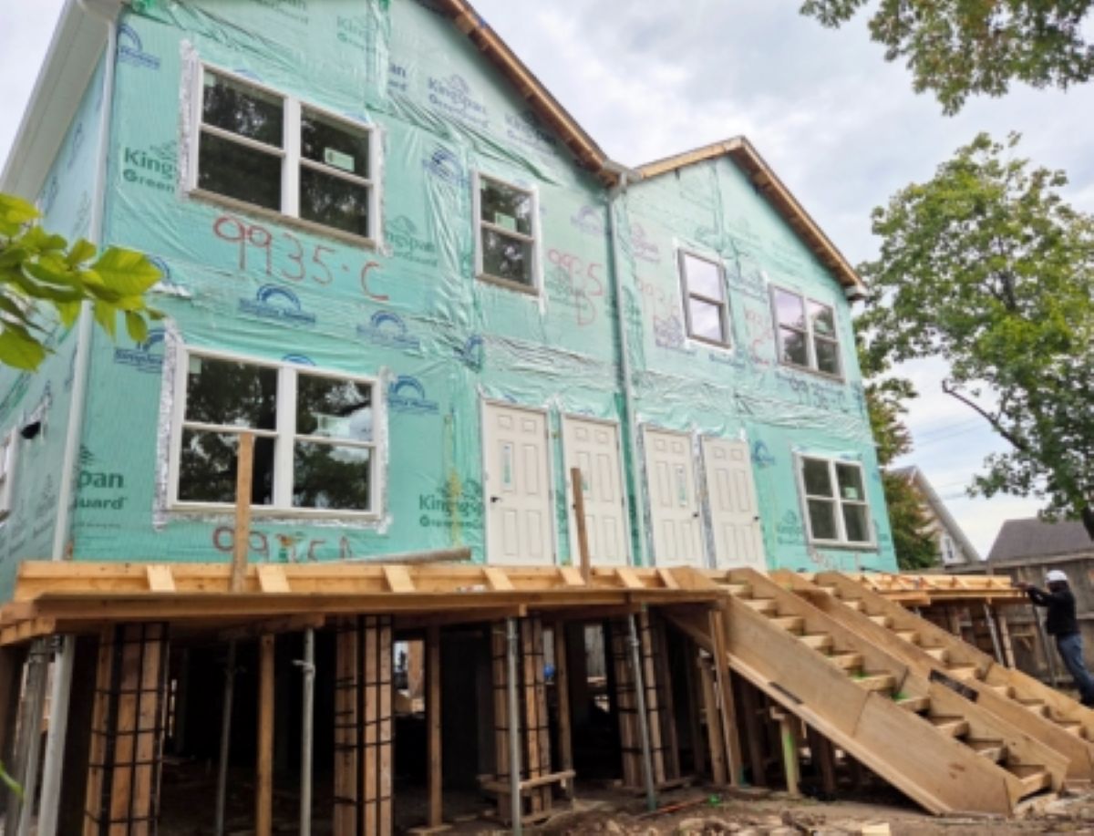 Urban Ecospaces starts construction on 15 modular homes on Staten Island