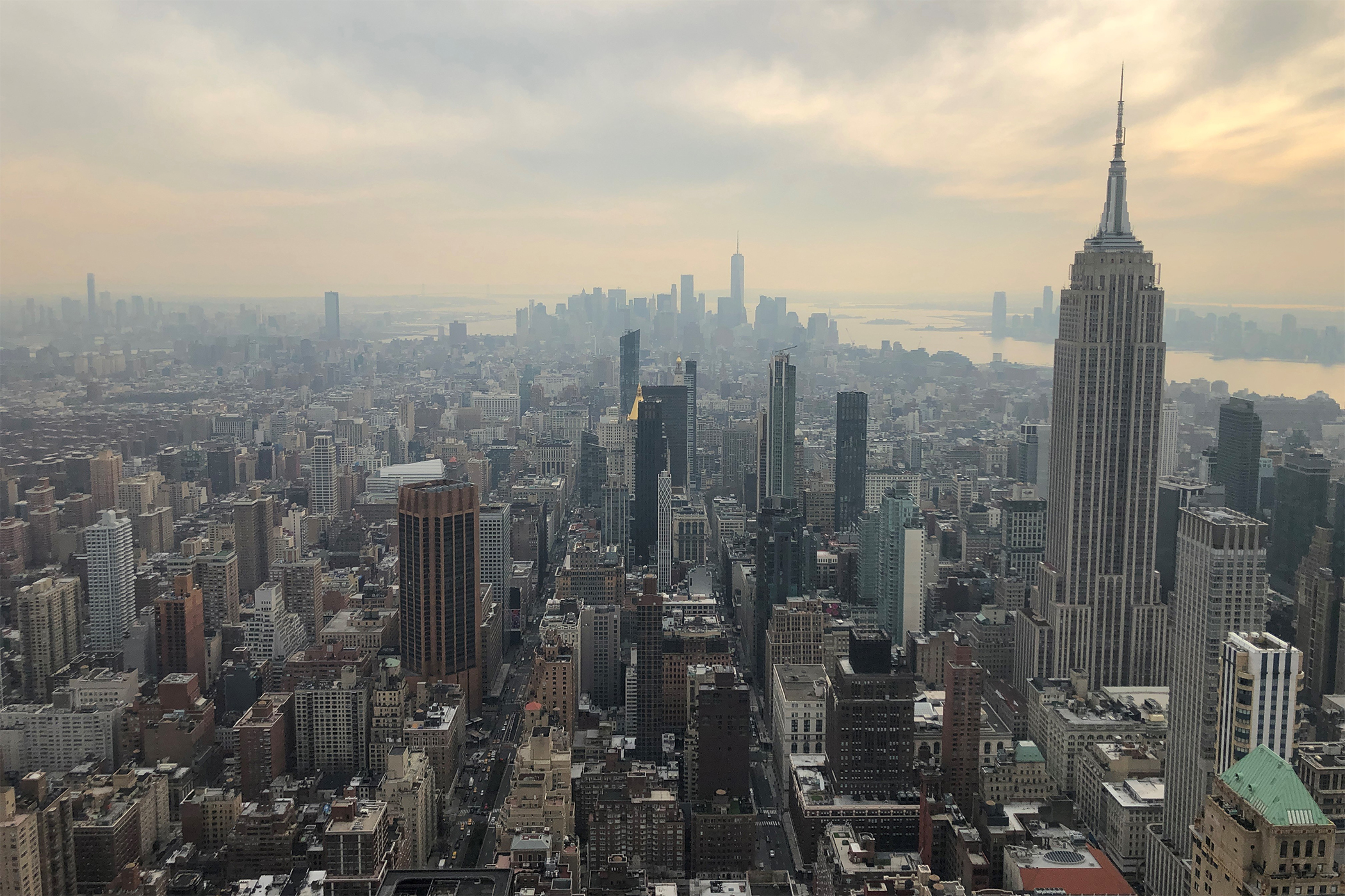 Shrinking offices and the dearth of desire among large occupiers to engage in long-term real estate planning contributed to the drop in large deals. (CoStar)