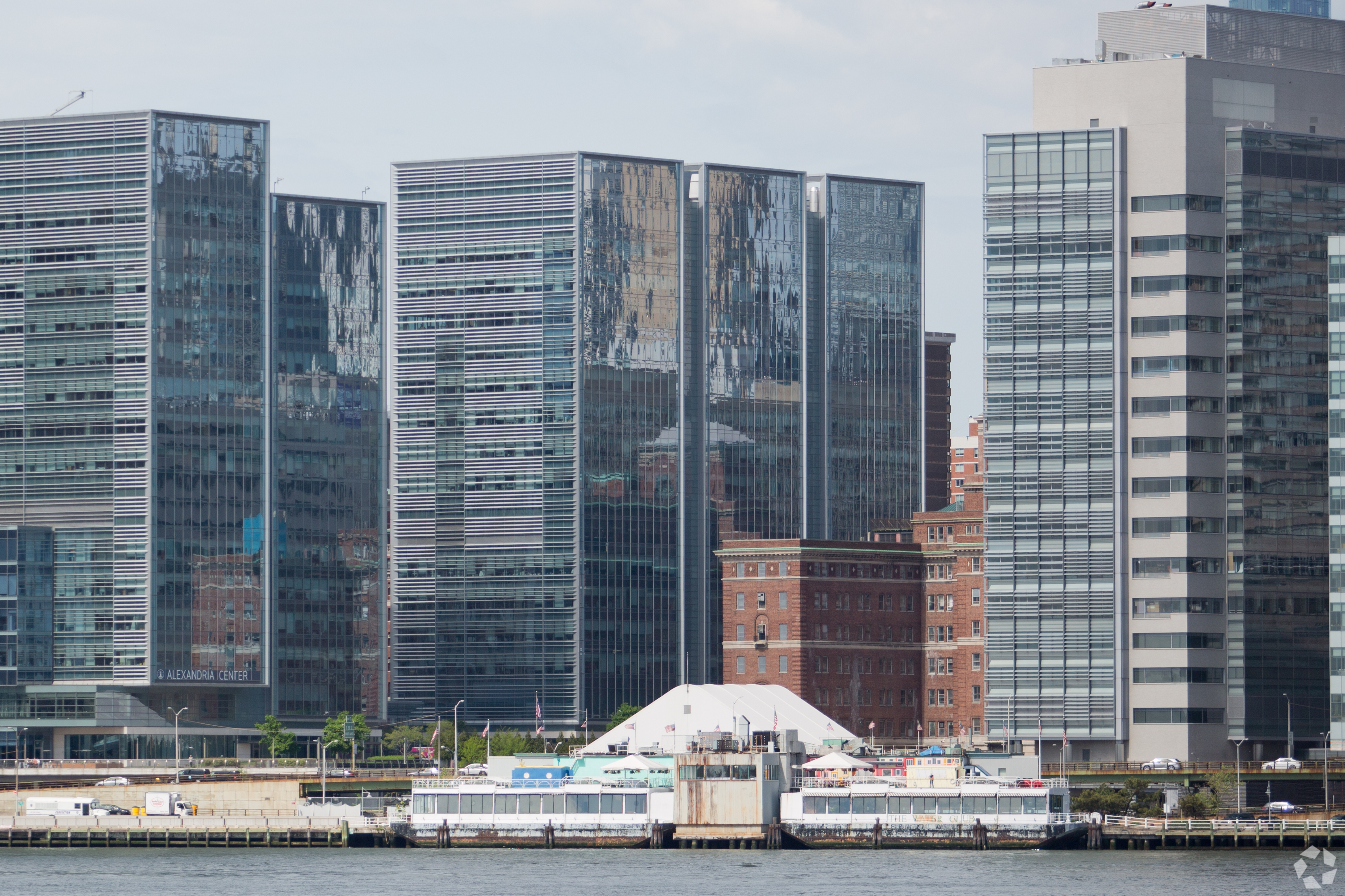 The Alexandria Center in Manhattan is home to various science, technology, engineering and math as well as life science entities, including multinational pharmaceutical firms and growth- and early stage companies. (CoStar)