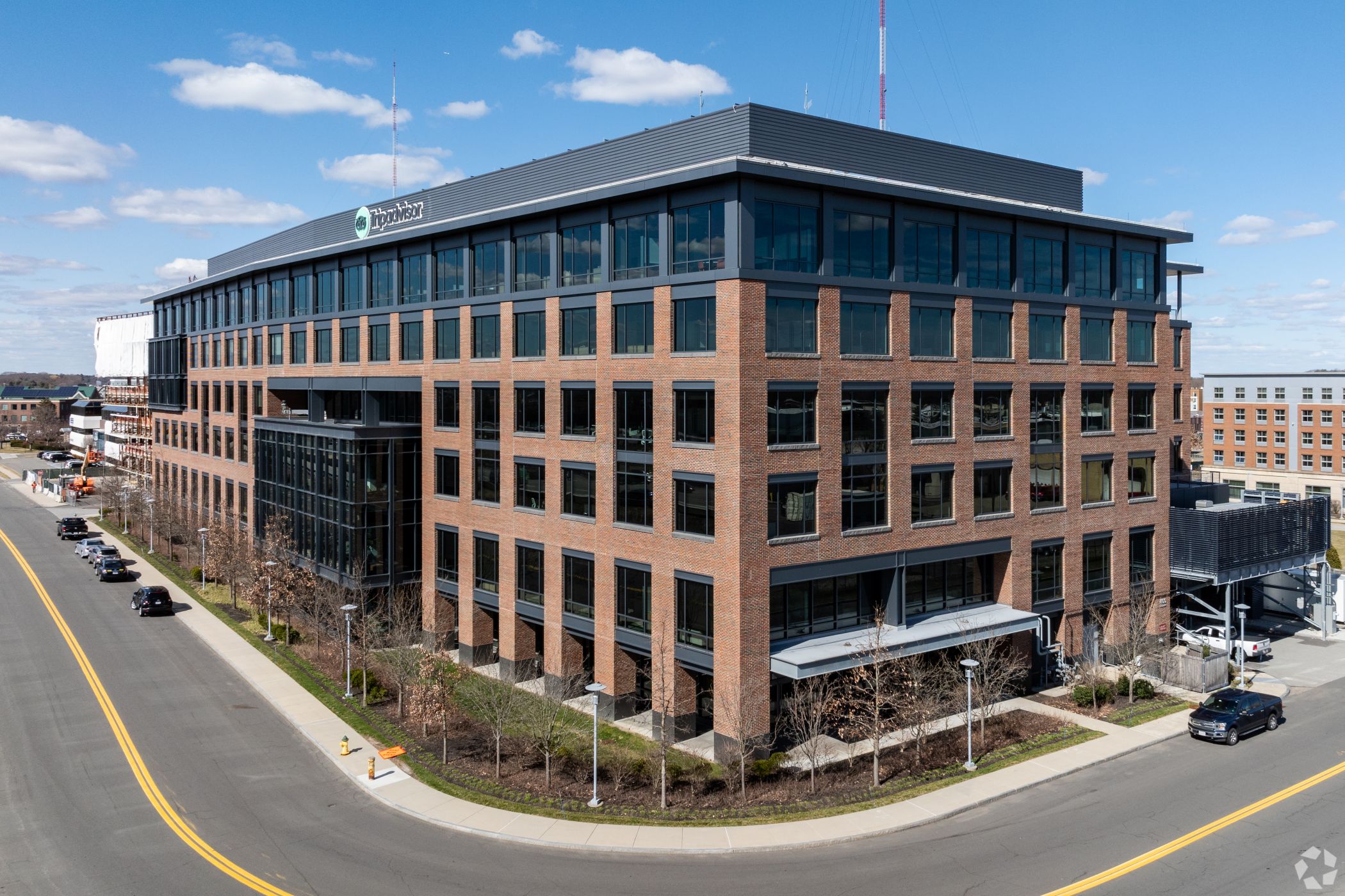 Online travel company Tripadvisor dumped its Boston-area office in early 2020, leaving the property at 400 First Ave. largely vacant ever since. (CoStar) 