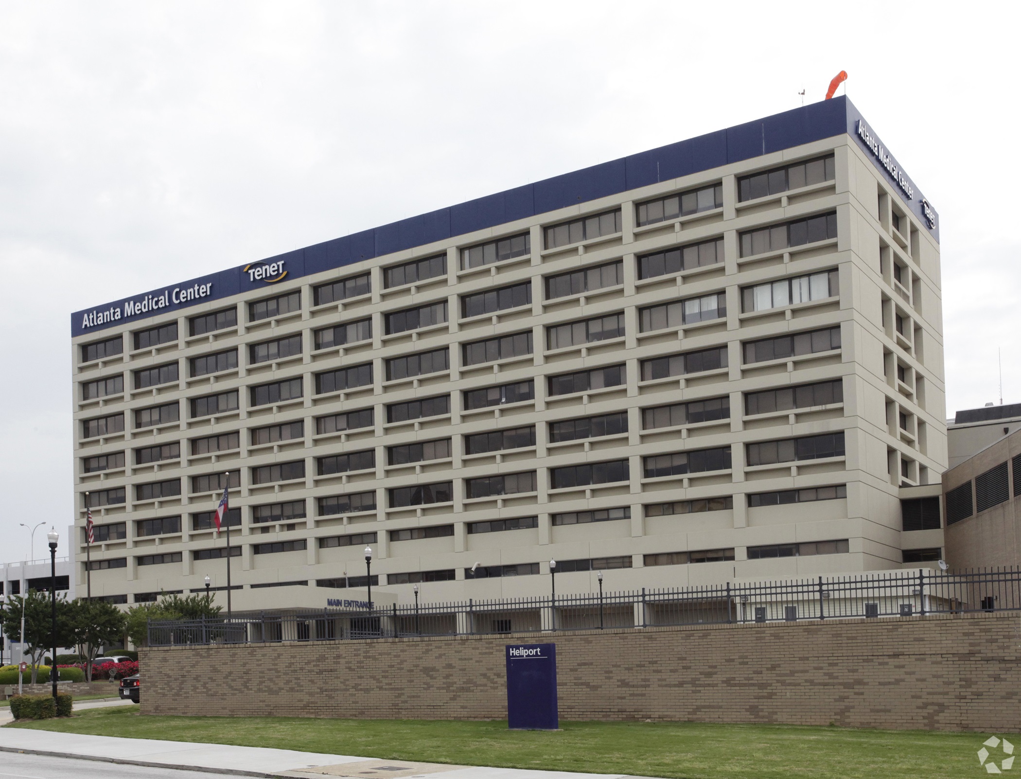 Tenet Healthcare sold the Atlanta Medical Center to Wellstar Health System in 2016. (CoStar)