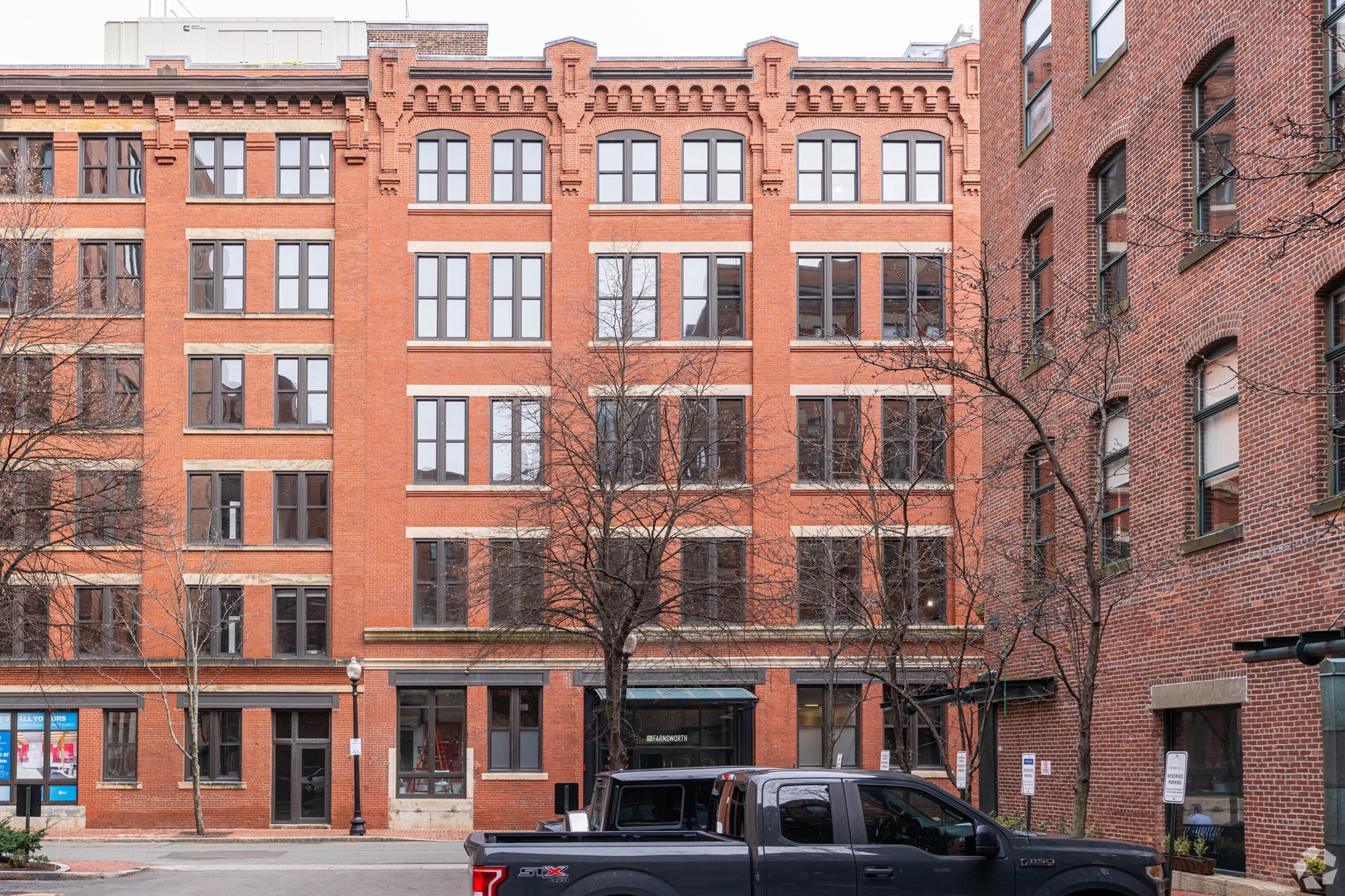 General Electric occupied 33-41 Farnsworth St. in Boston for its main headquarters between 2016 and 2024. (CoStar)