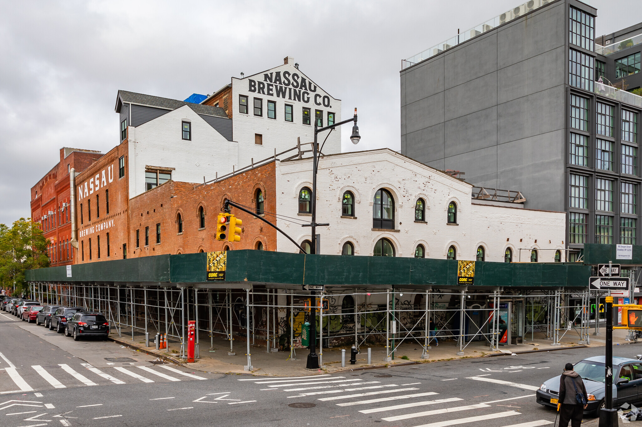 Rabsky Group acquired the former Nassau Brewing Co. building that includes 38 apartment units in Brooklyn, New York. (CoStar)