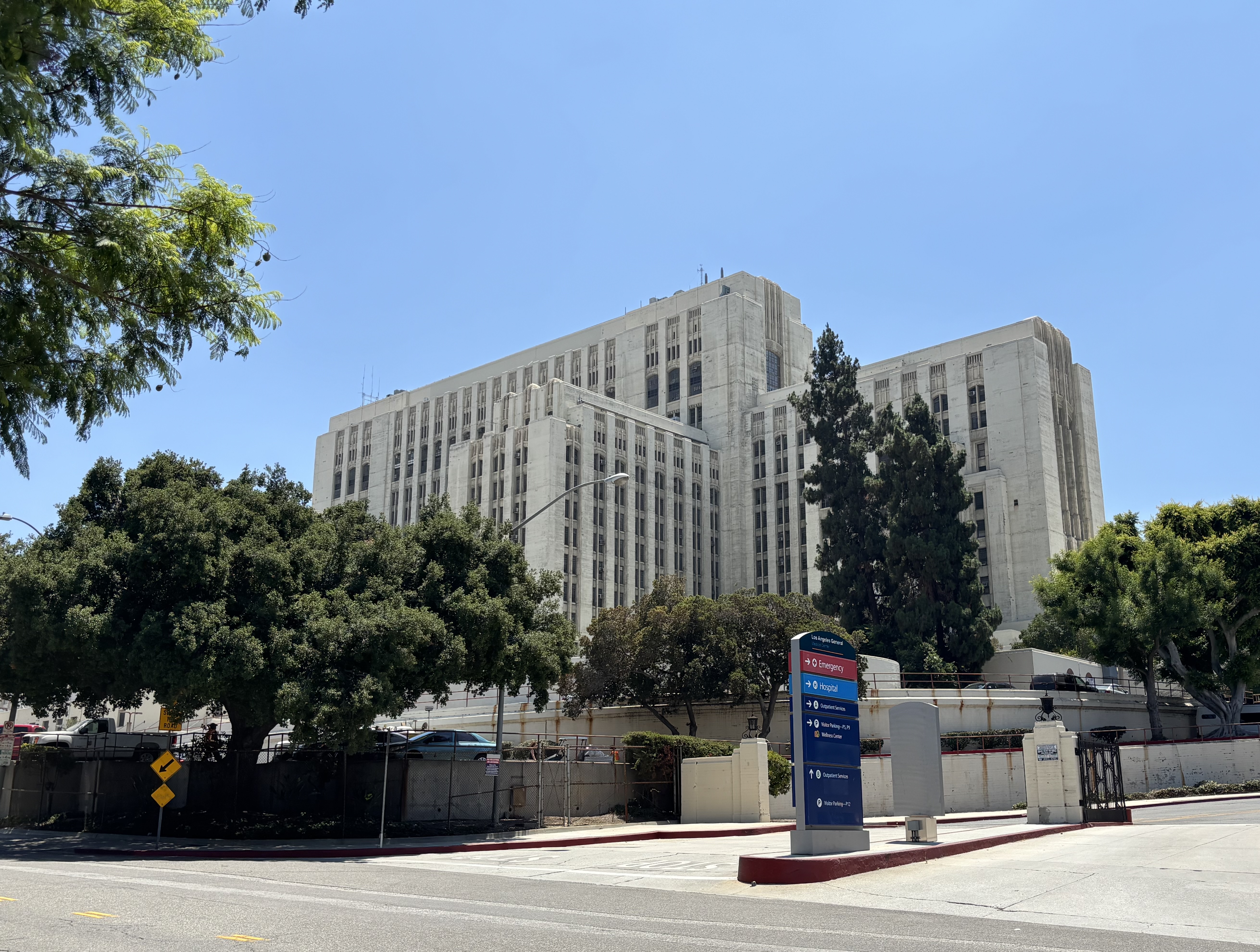 The Art Deco hospital, with a facade familiar to generations of fans of the General Hospital soap opera, has been vacant for decades. (Brannon Boswell/CoStar)