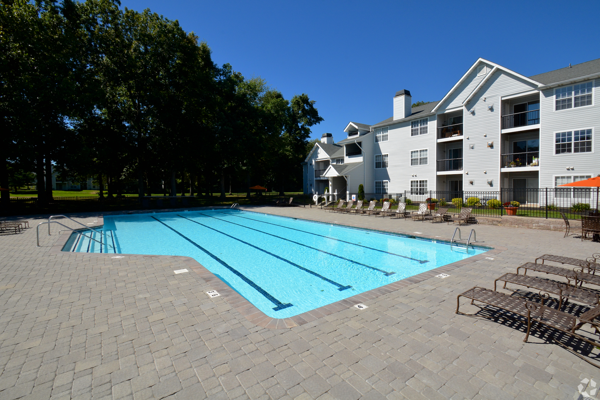 Harbor Group International and Cammeby's International Group bought The Pavilions in a Hartford, Connecticut suburb. (CoStar)