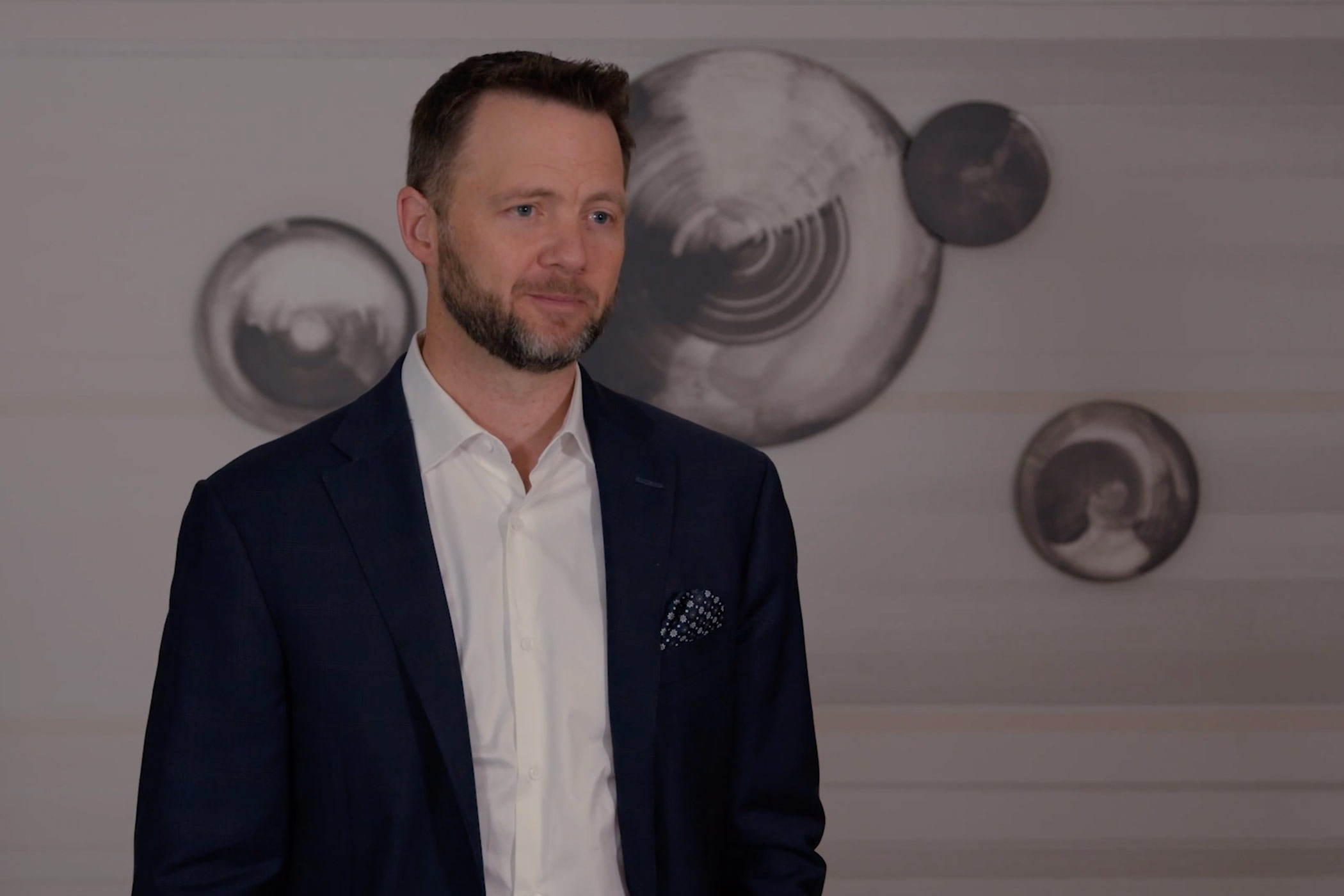 Ashford Hospitality Trust President and CEO Rob Hays intends to step down from his role at the end of June to pursue a business opportunity outside of real estate. (CoStar)